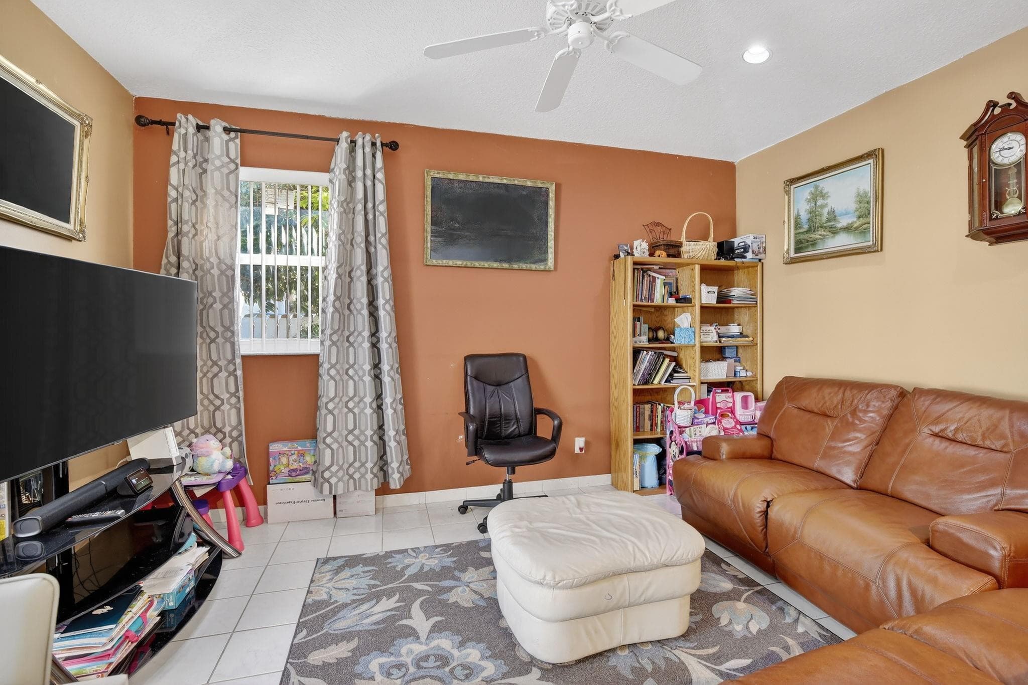 226 NW 75th Way, Plantation, FL 33317 — photo 13 of 43