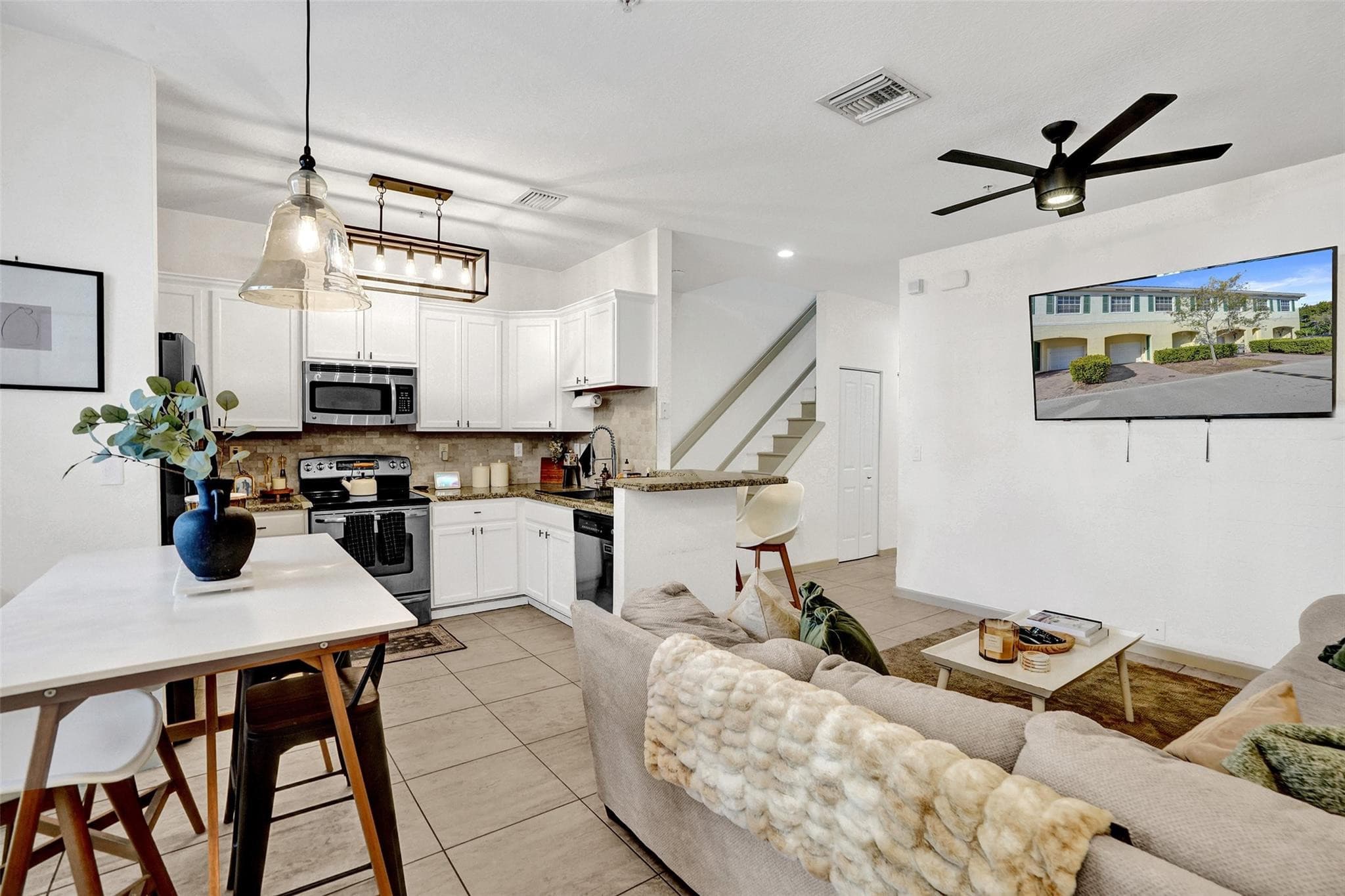 159 SW 7th Court, Pompano Beach, FL 33060 — photo 12 of 58