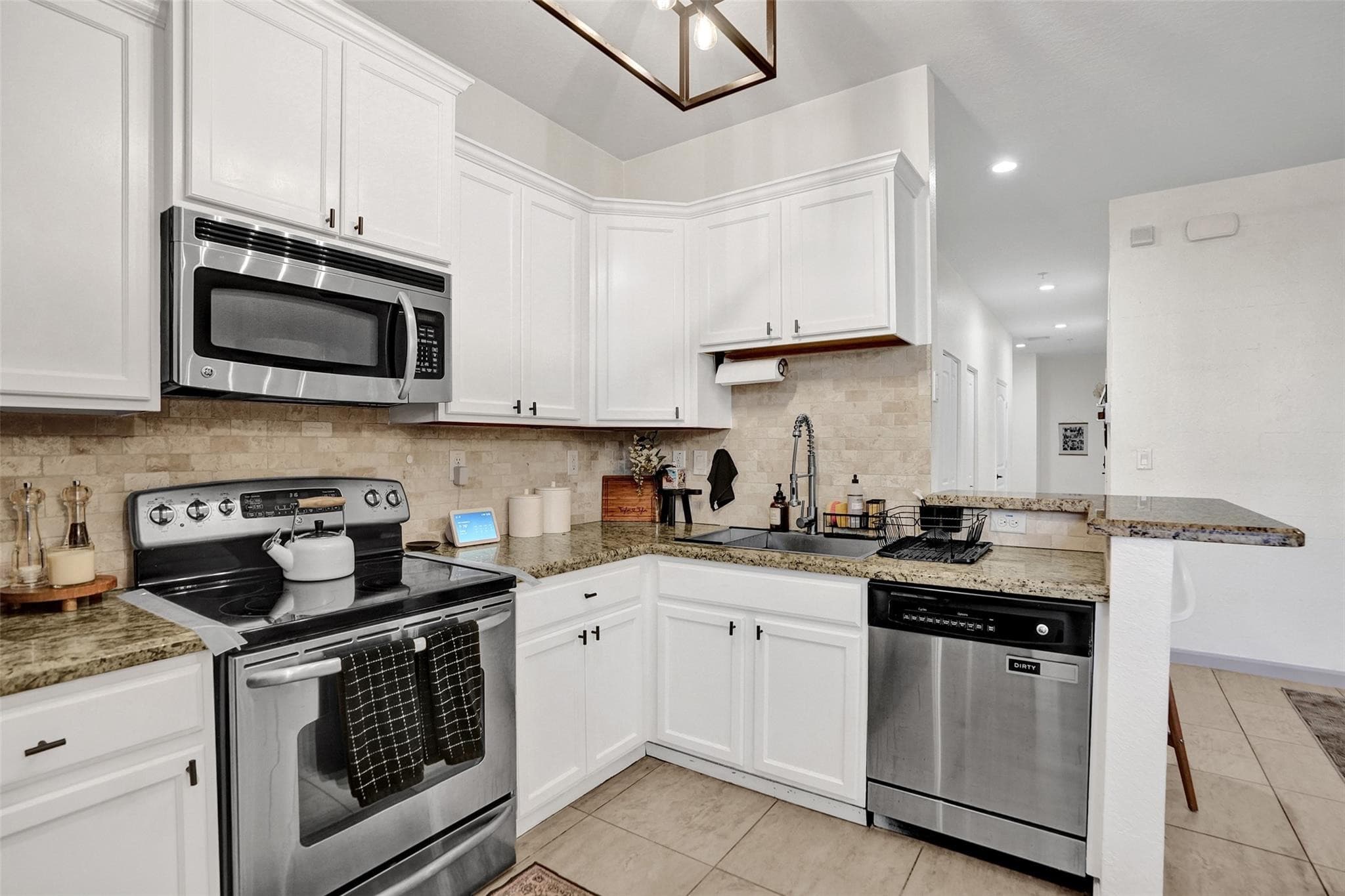 159 SW 7th Court, Pompano Beach, FL 33060 — photo 15 of 58