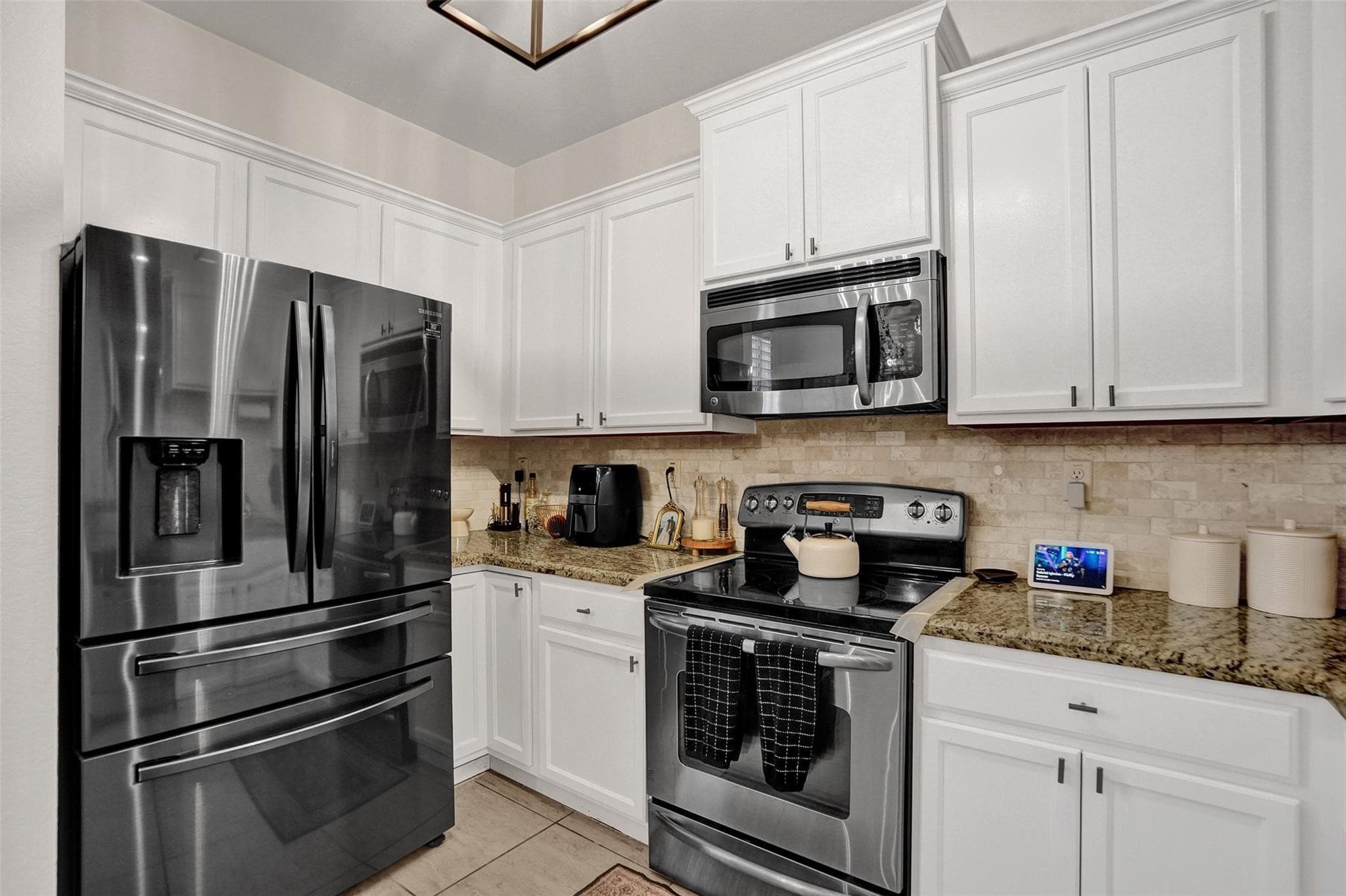 159 SW 7th Court, Pompano Beach, FL 33060 — photo 17 of 58