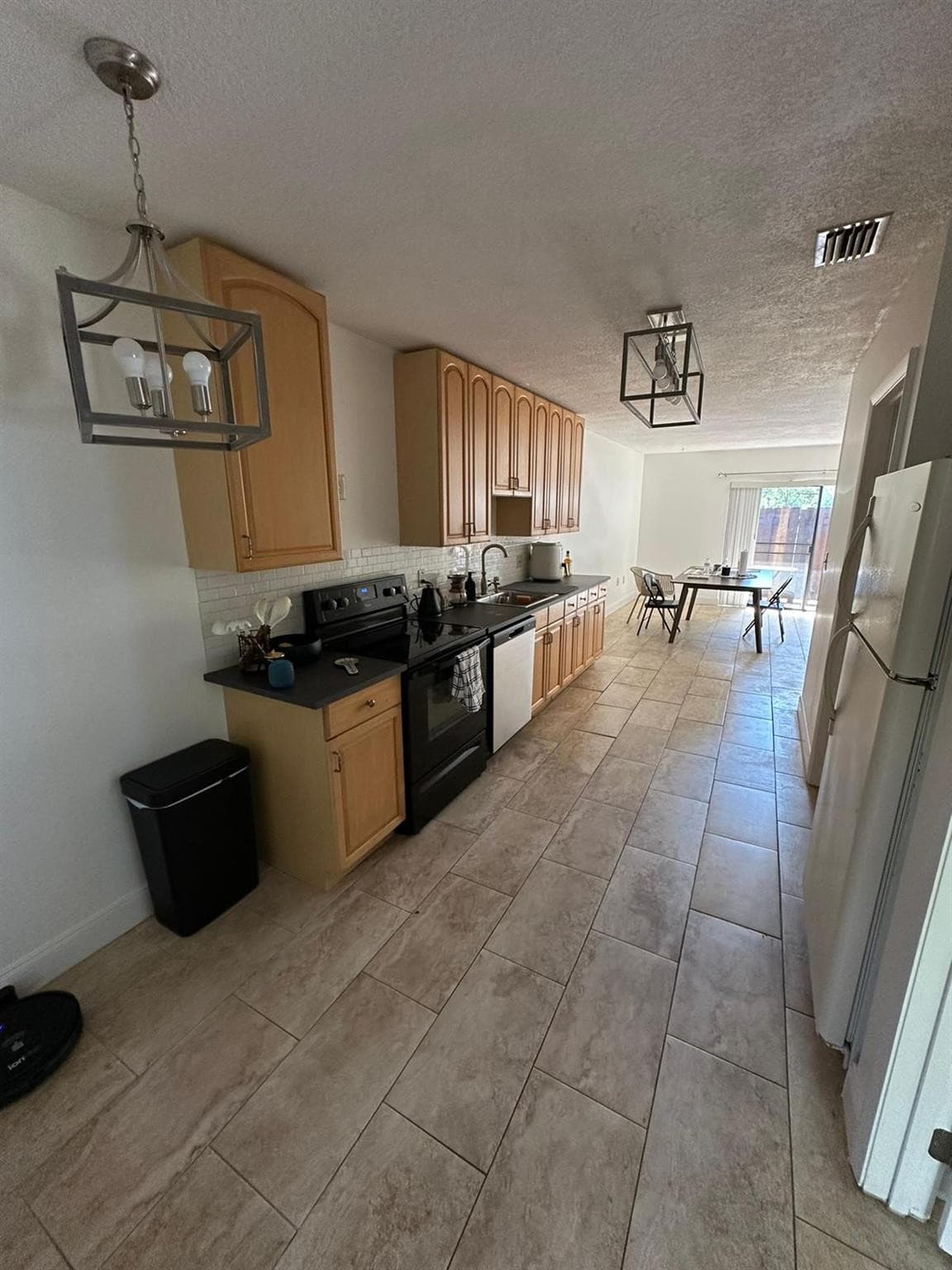 2050 Oleander Boulevard 10-105, Fort Pierce, FL 34950 — photo 5 of 18