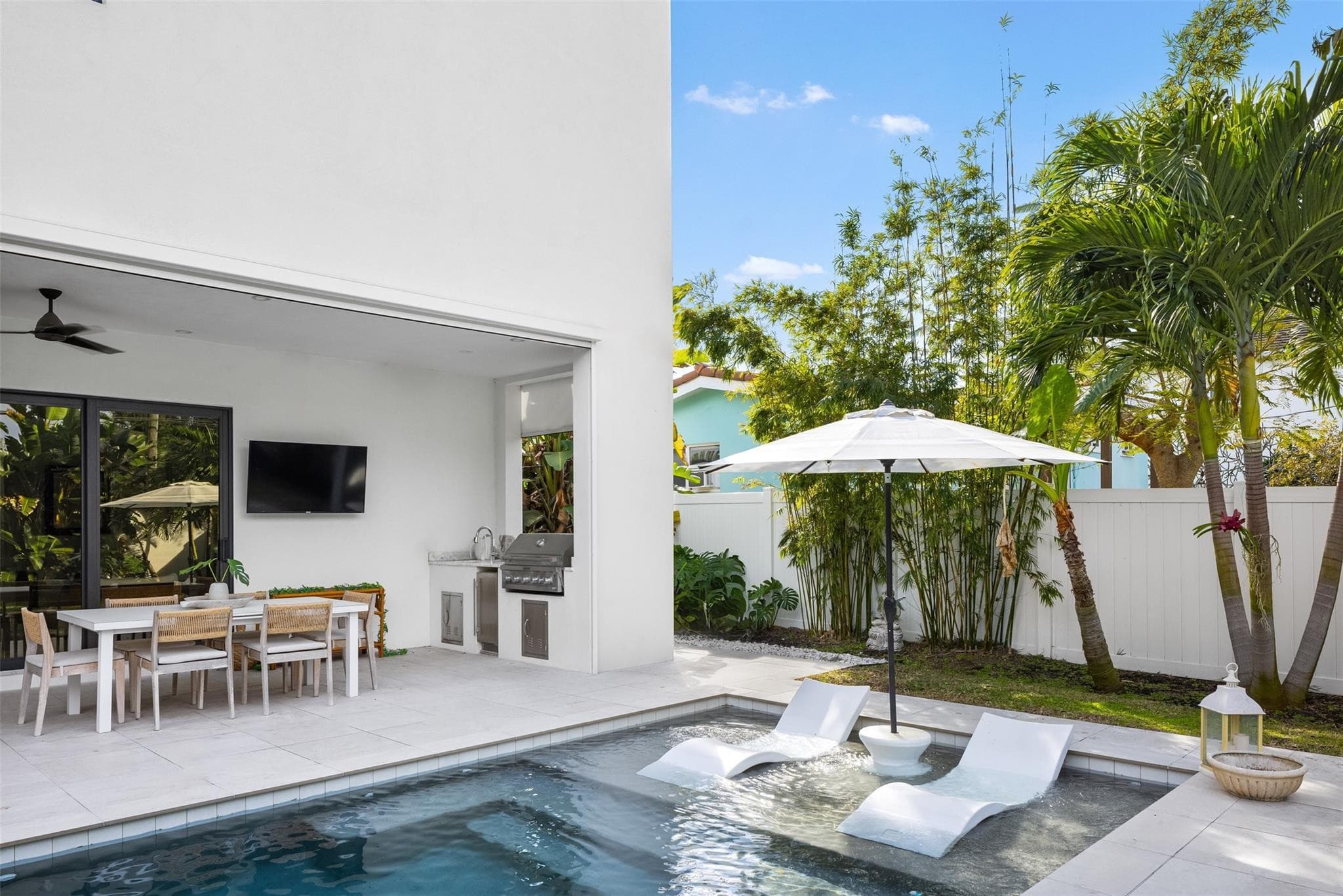 1405 NE 4th Avenue, Boca Raton, FL 33432 — photo 10 of 47