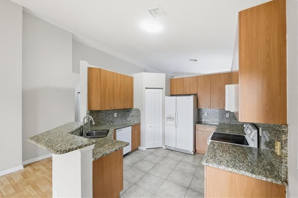 6217 Spring Lake Terrace, Fort Pierce, FL 34951 — photo 13 of 34