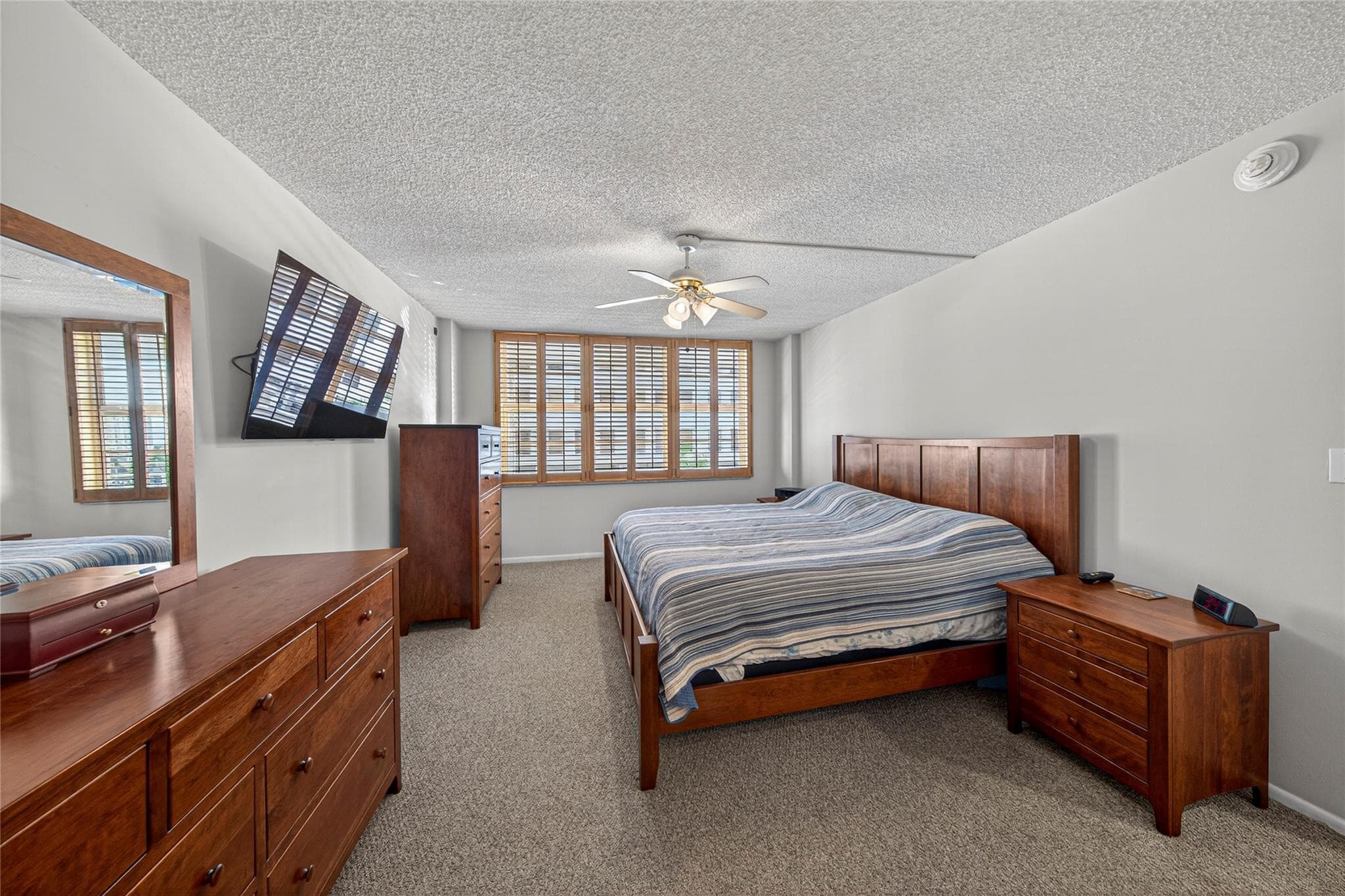 1160 N Federal Highway 522, Fort Lauderdale, FL 33304 — photo 12 of 51