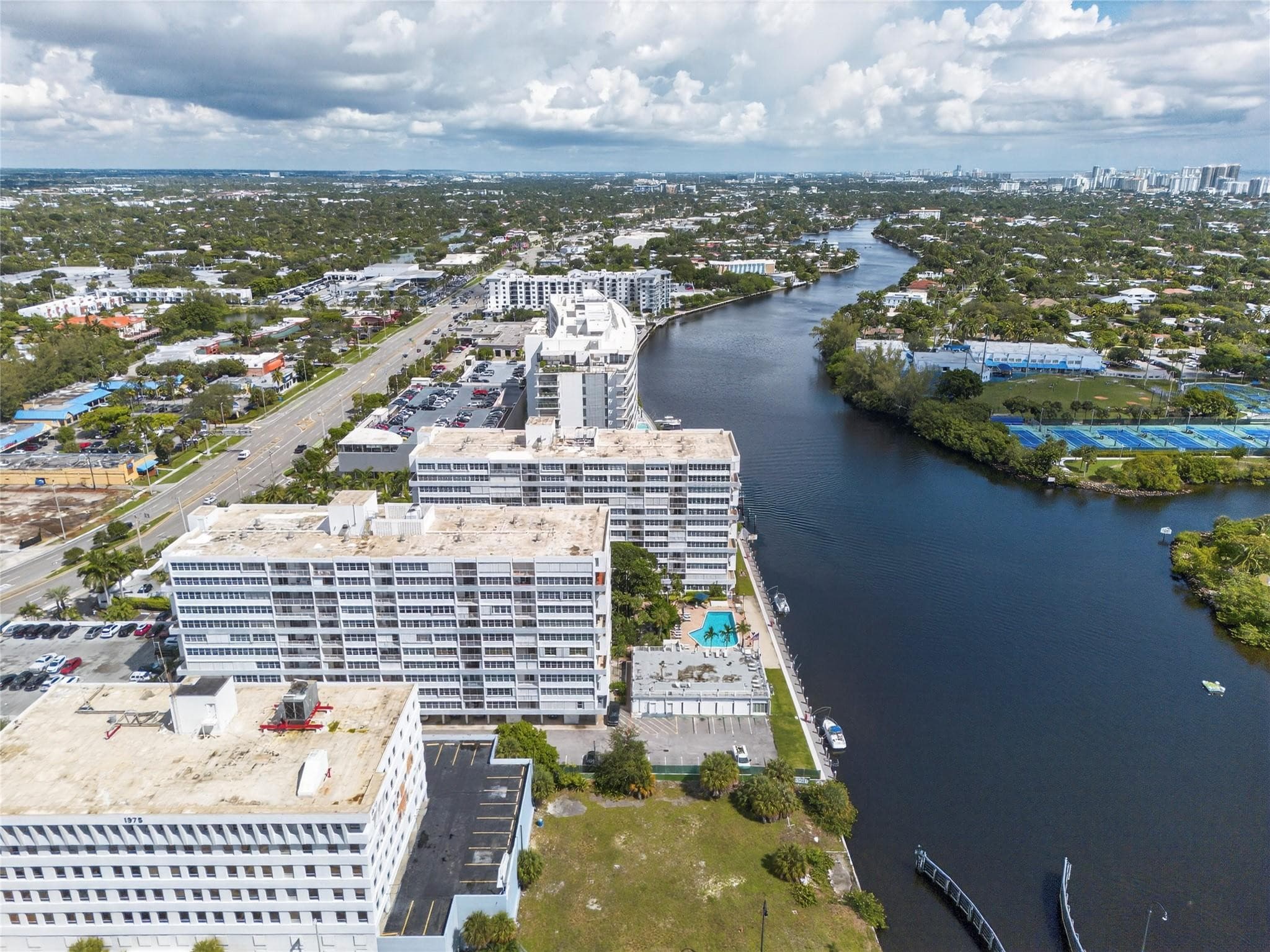 1160 N Federal Highway 522, Fort Lauderdale, FL 33304 — photo 41 of 51
