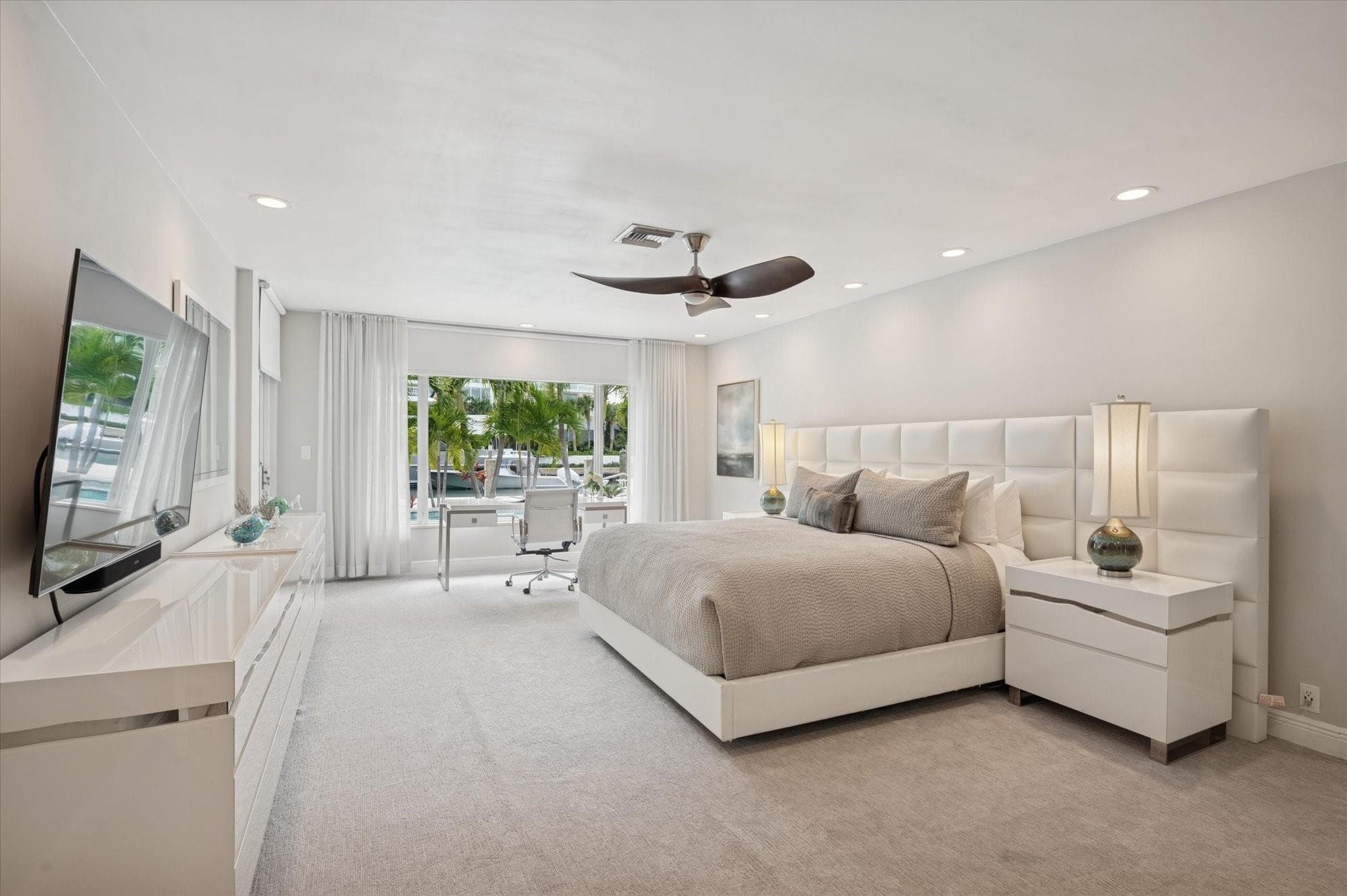 2540 Mercedes Drive, Fort Lauderdale, FL 33316 — photo 5 of 57