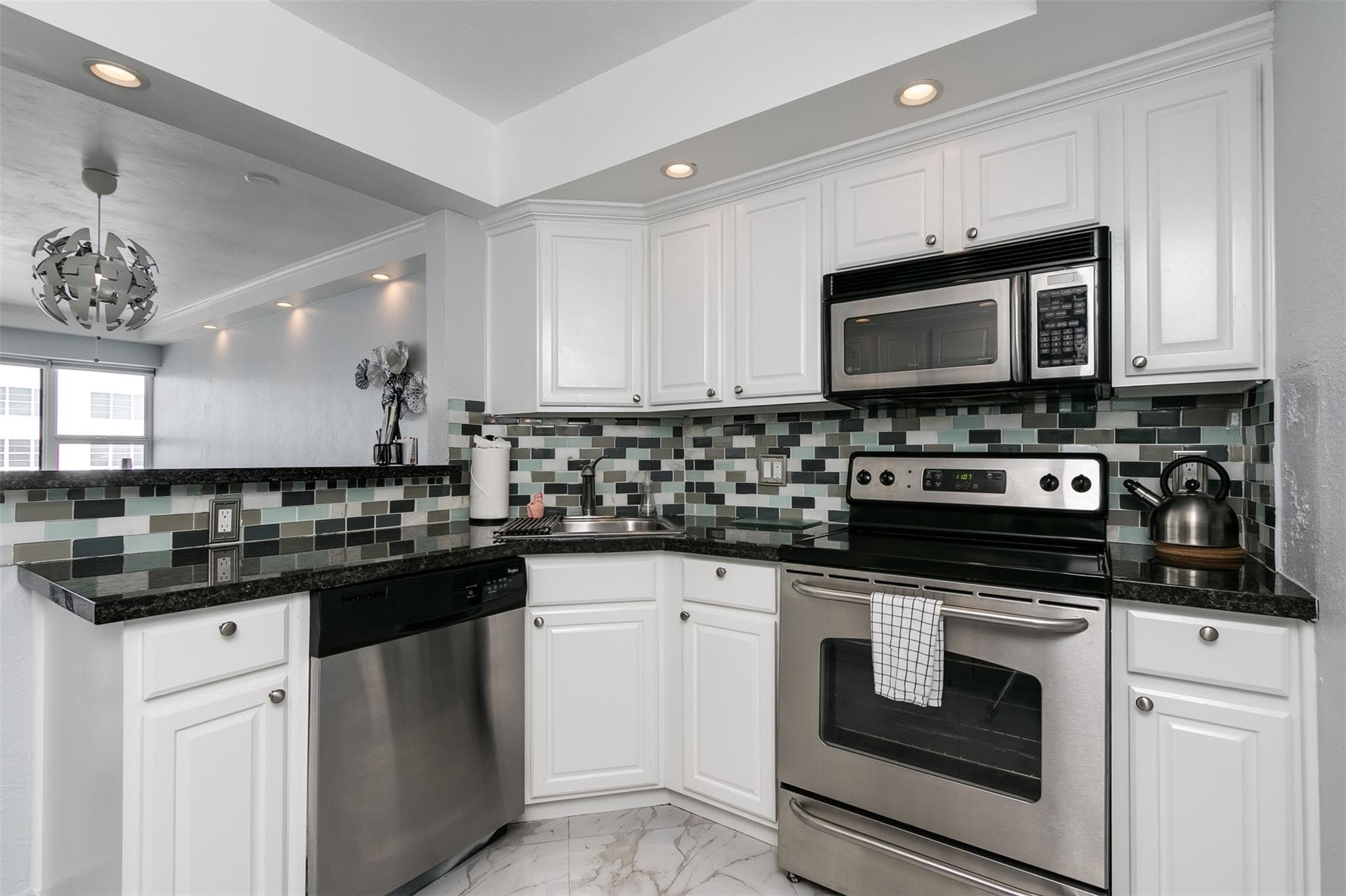 3700 Galt Ocean Drive 804, Fort Lauderdale, FL 33308 — photo 7 of 50