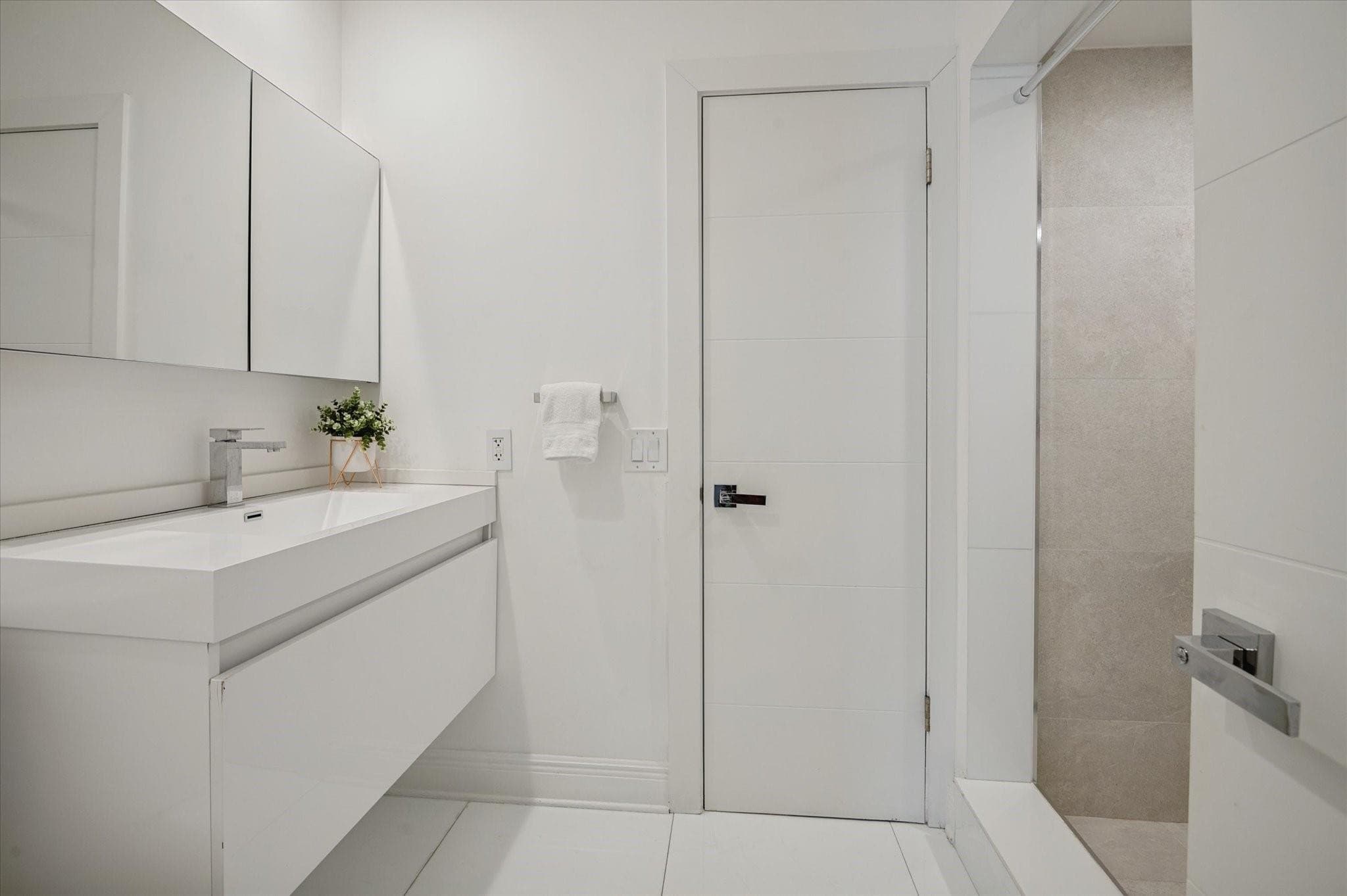 2540 Mercedes Drive, Fort Lauderdale, FL 33316 — photo 30 of 57