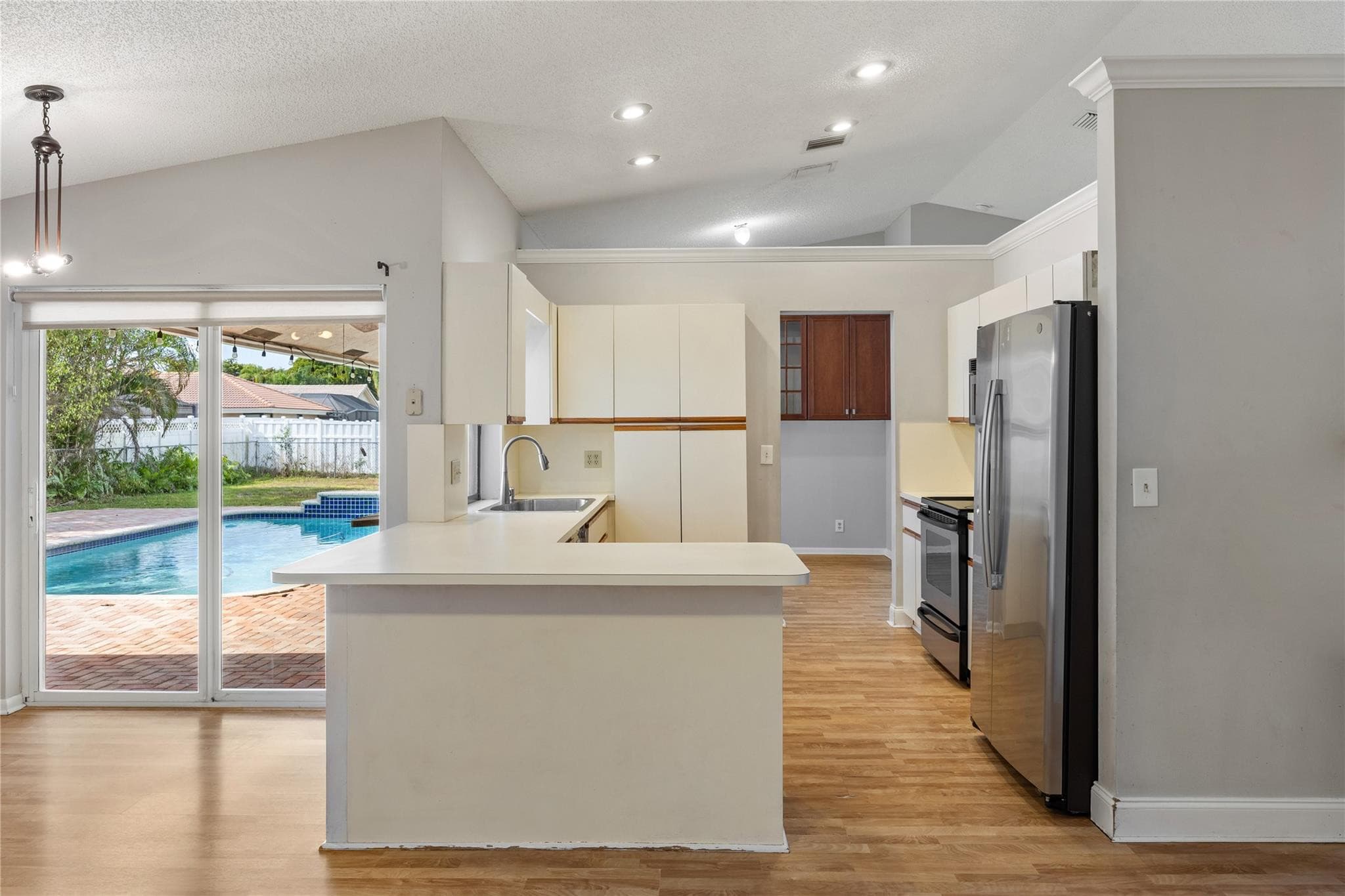 5302 NW 64th Way, Coral Springs, FL 33067 — photo 8 of 48
