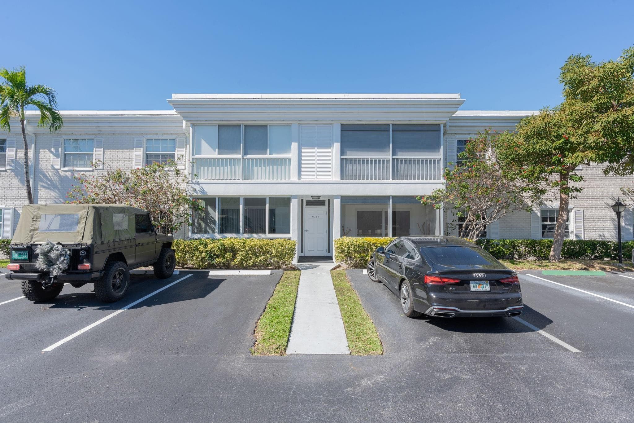 6395 Bay Club Drive 2, Fort Lauderdale, FL 33308 — photo 5 of 41
