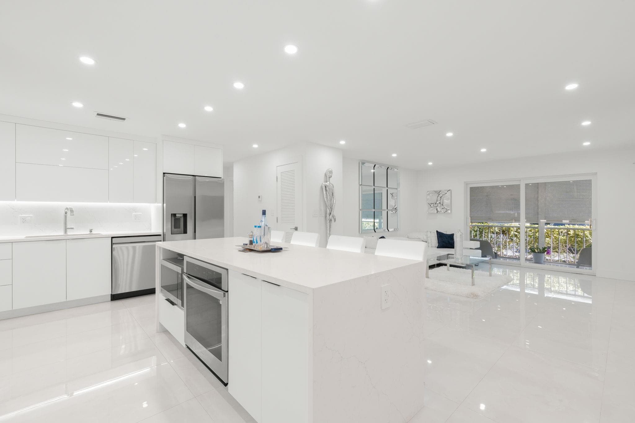 6395 Bay Club Drive 2, Fort Lauderdale, FL 33308 — photo 17 of 41