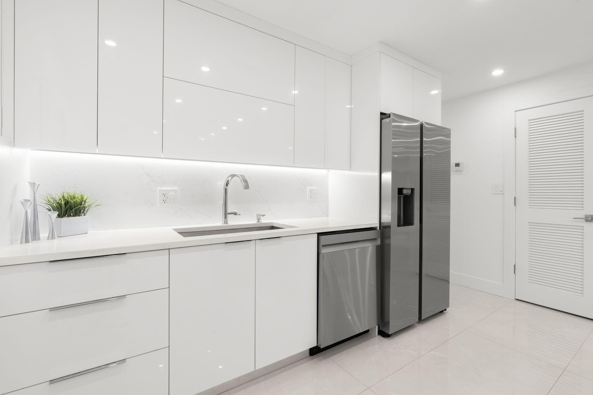 6395 Bay Club Drive 2, Fort Lauderdale, FL 33308 — photo 19 of 41