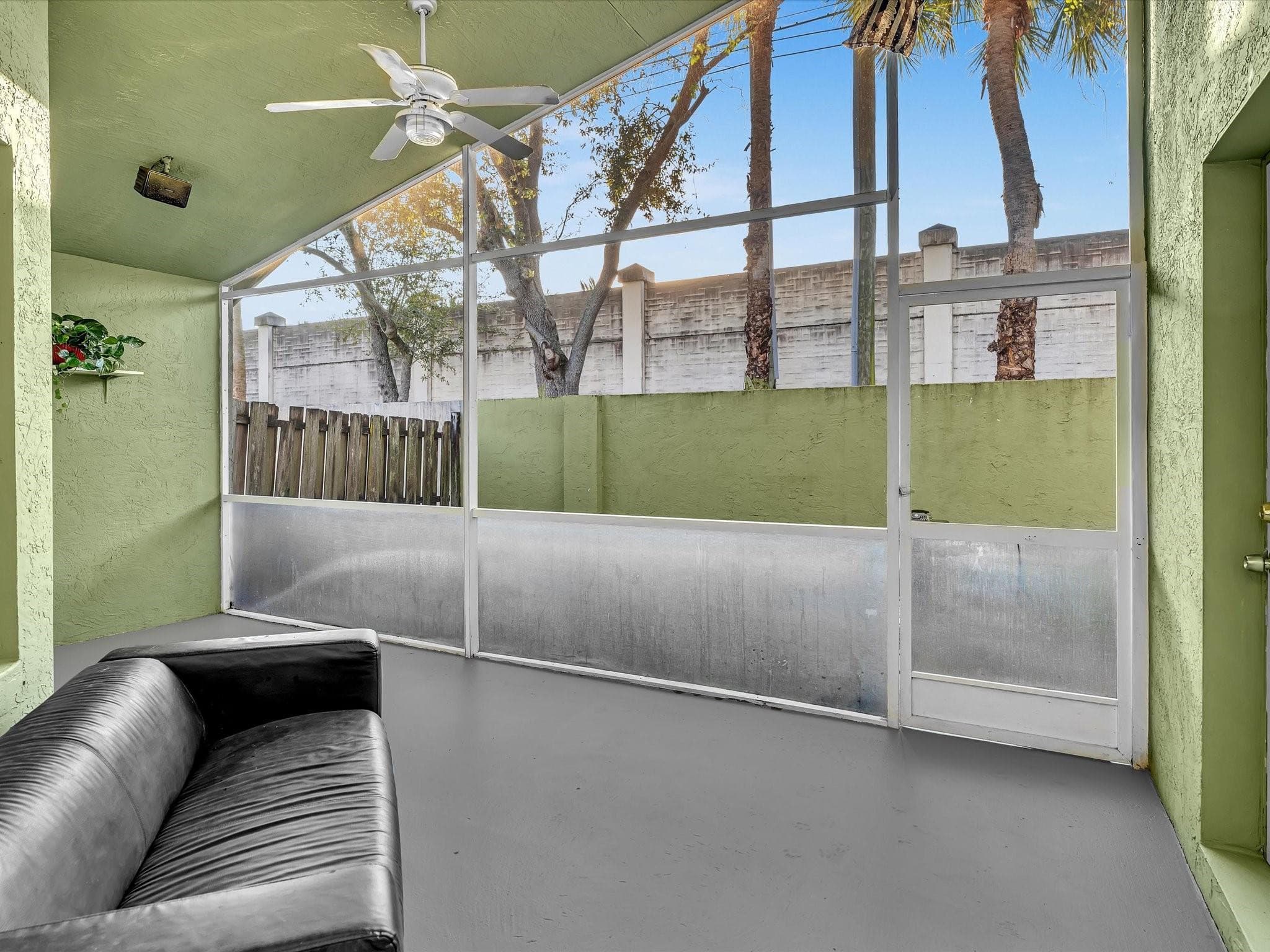 4379 Leicester Court, West Palm Beach, FL 33409 — photo 30 of 35