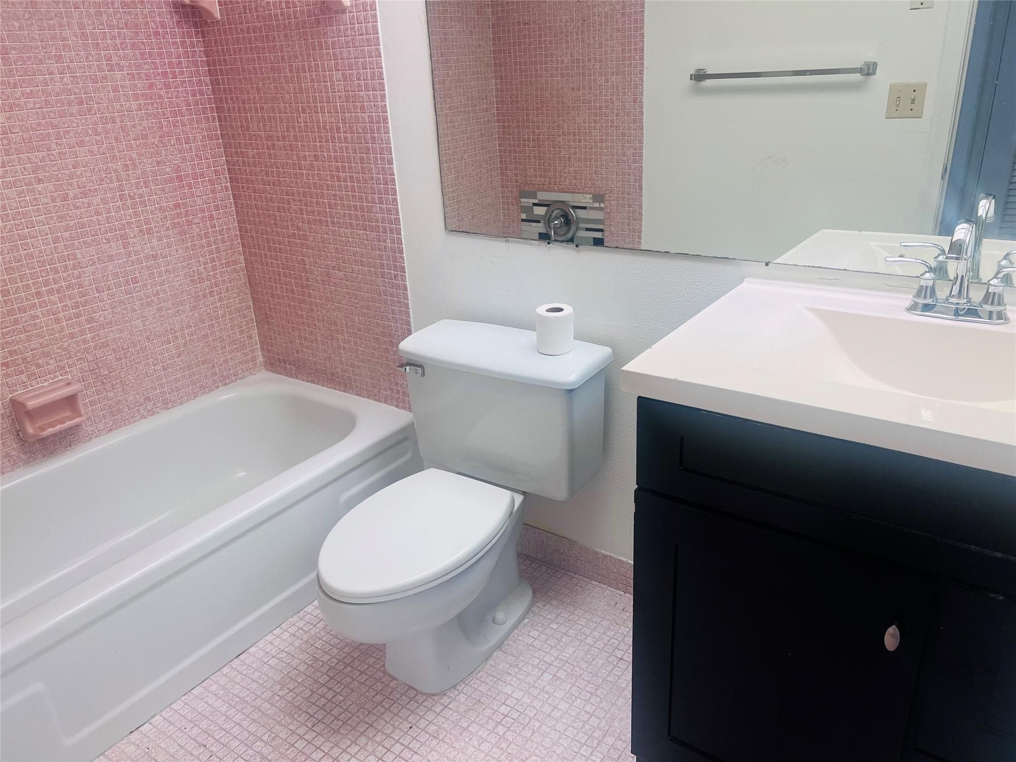 4046 NW 19th Street 203, Lauderhill, FL 33313 — photo 7 of 21