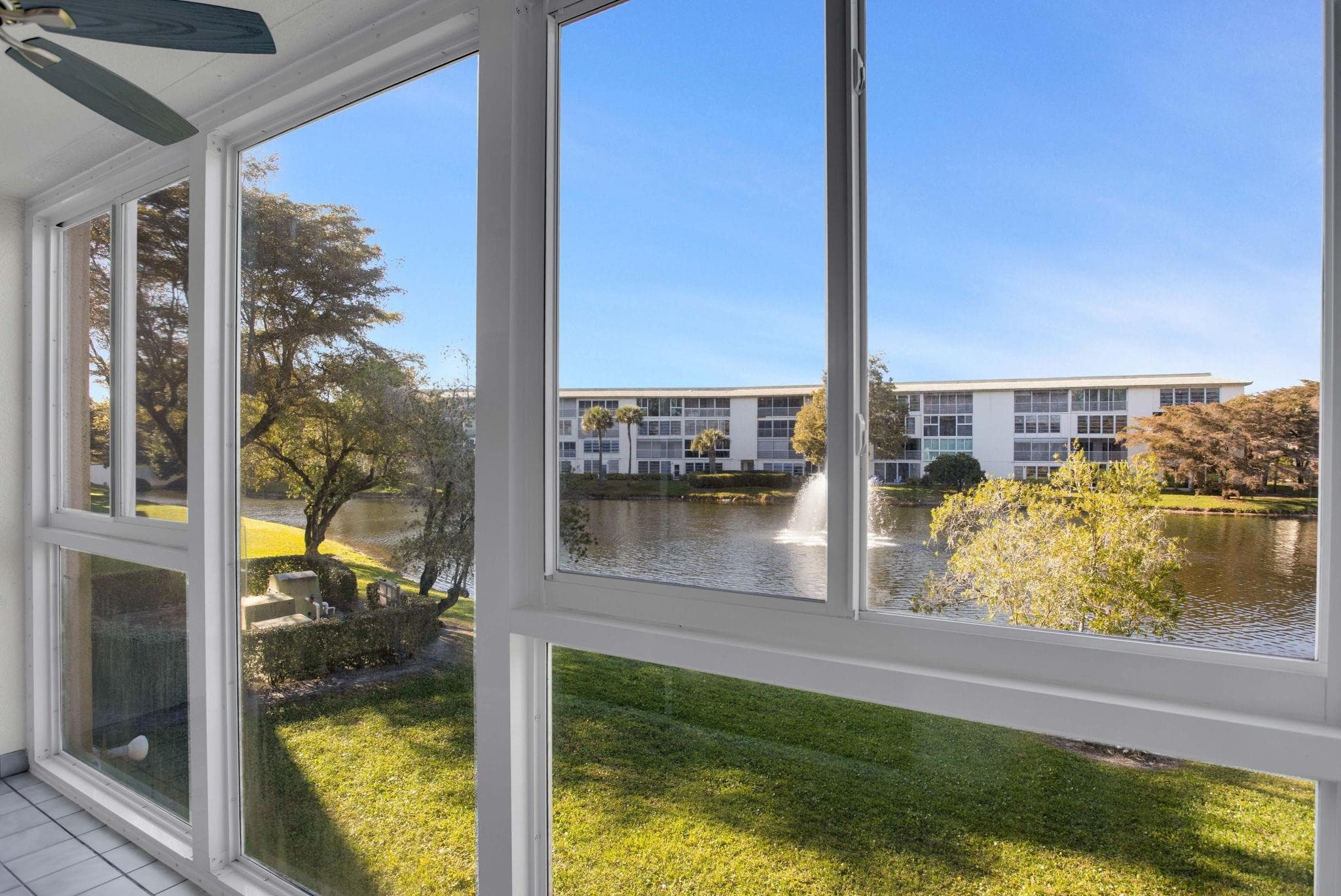 1705 Andros Isle J2, Coconut Creek, FL 33066 — photo