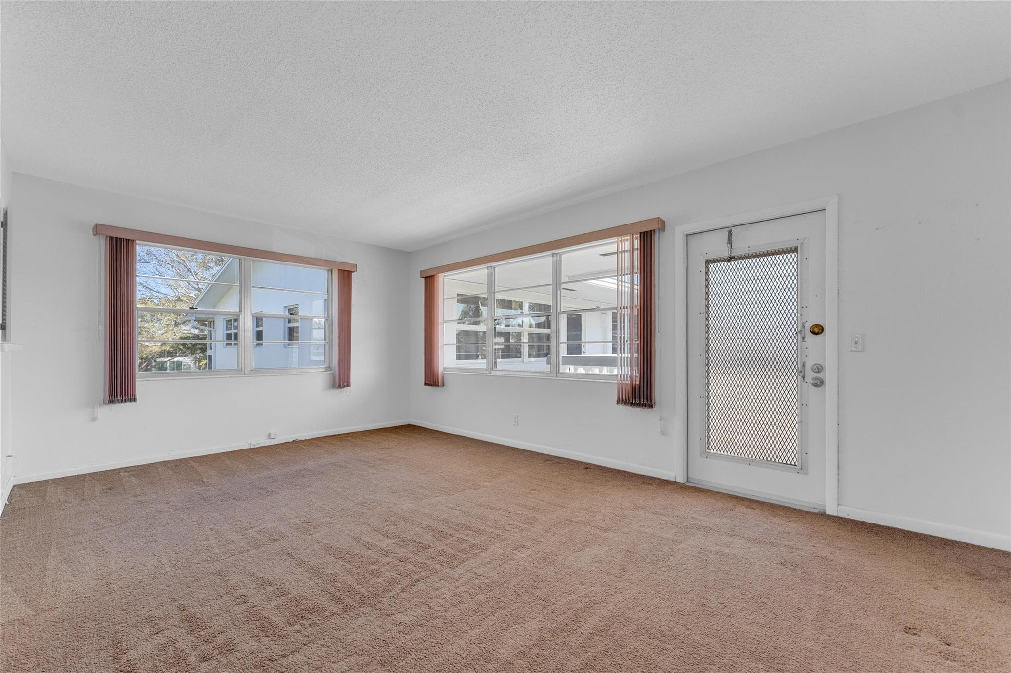 176 Westbury J 176, Deerfield Beach, FL 33442 — photo 9 of 31