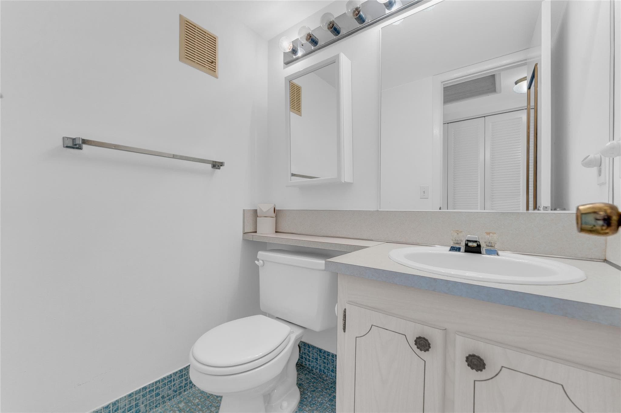 176 Westbury J 176, Deerfield Beach, FL 33442 — photo 20 of 31