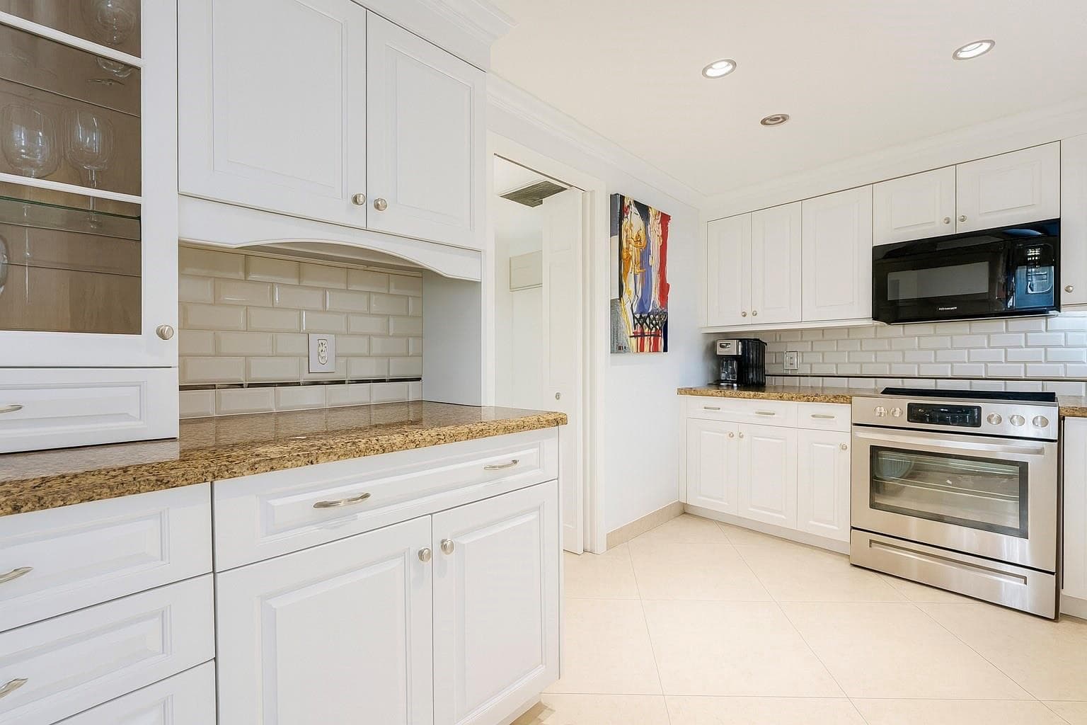 3460 S Ocean Boulevard 608, Palm Beach, FL 33480 — photo 9 of 37