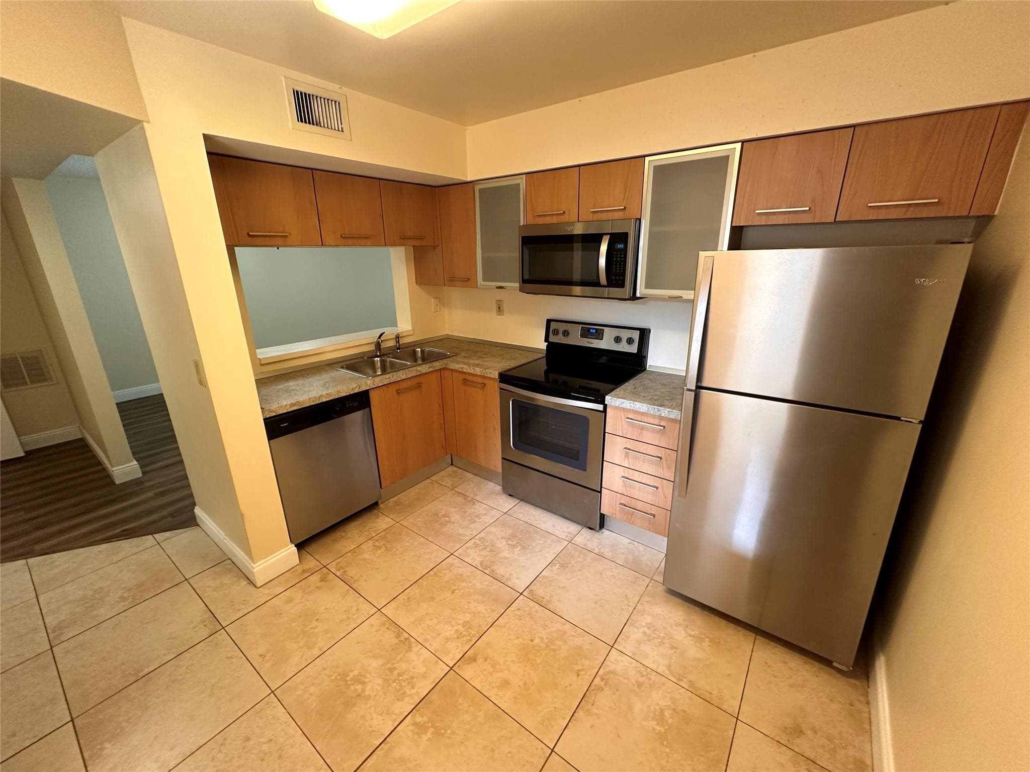 729 NW 91st Terrace 729, Plantation, FL 33324 — photo 5 of 47