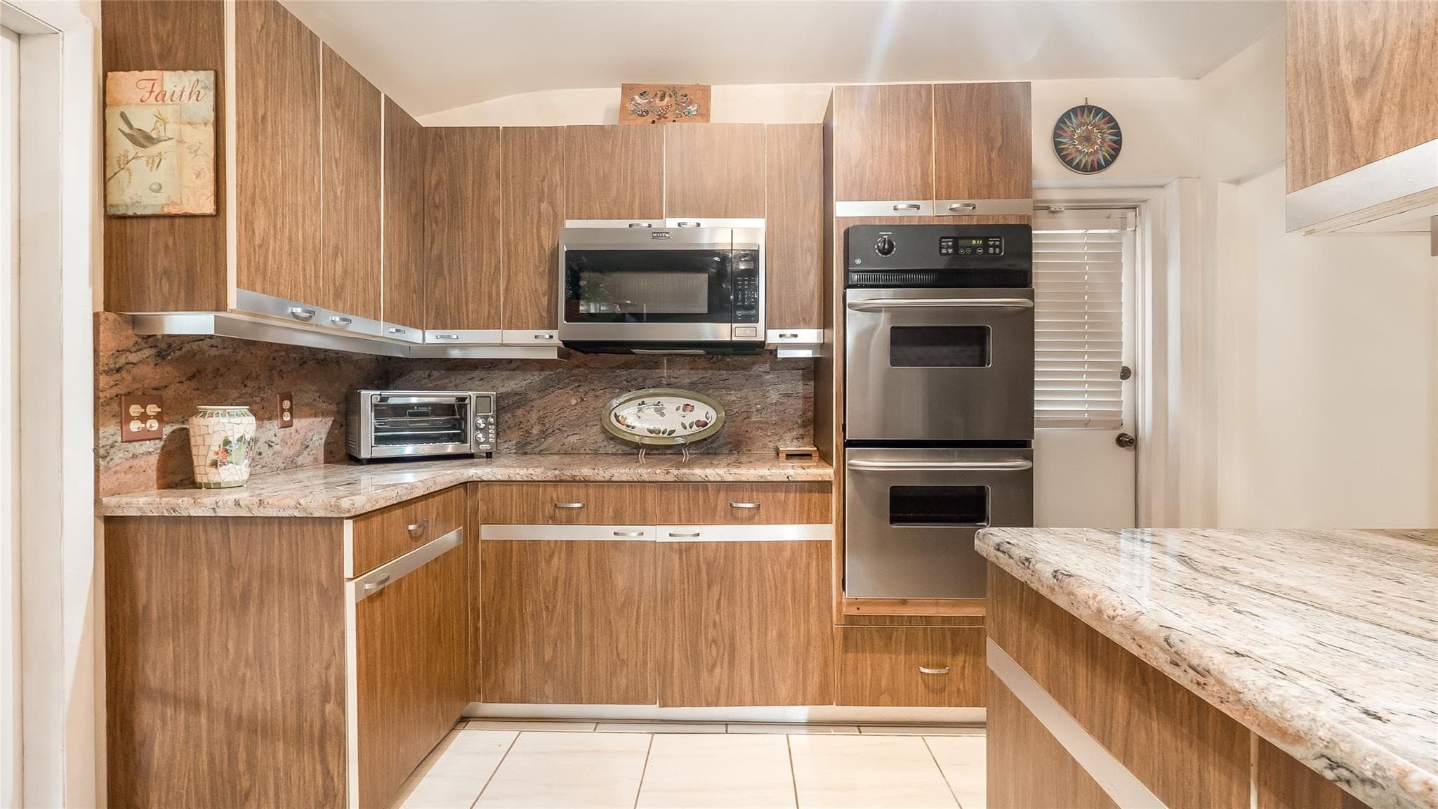13920 N Miami Avenue, Miami, FL 33168 — photo 27 of 52