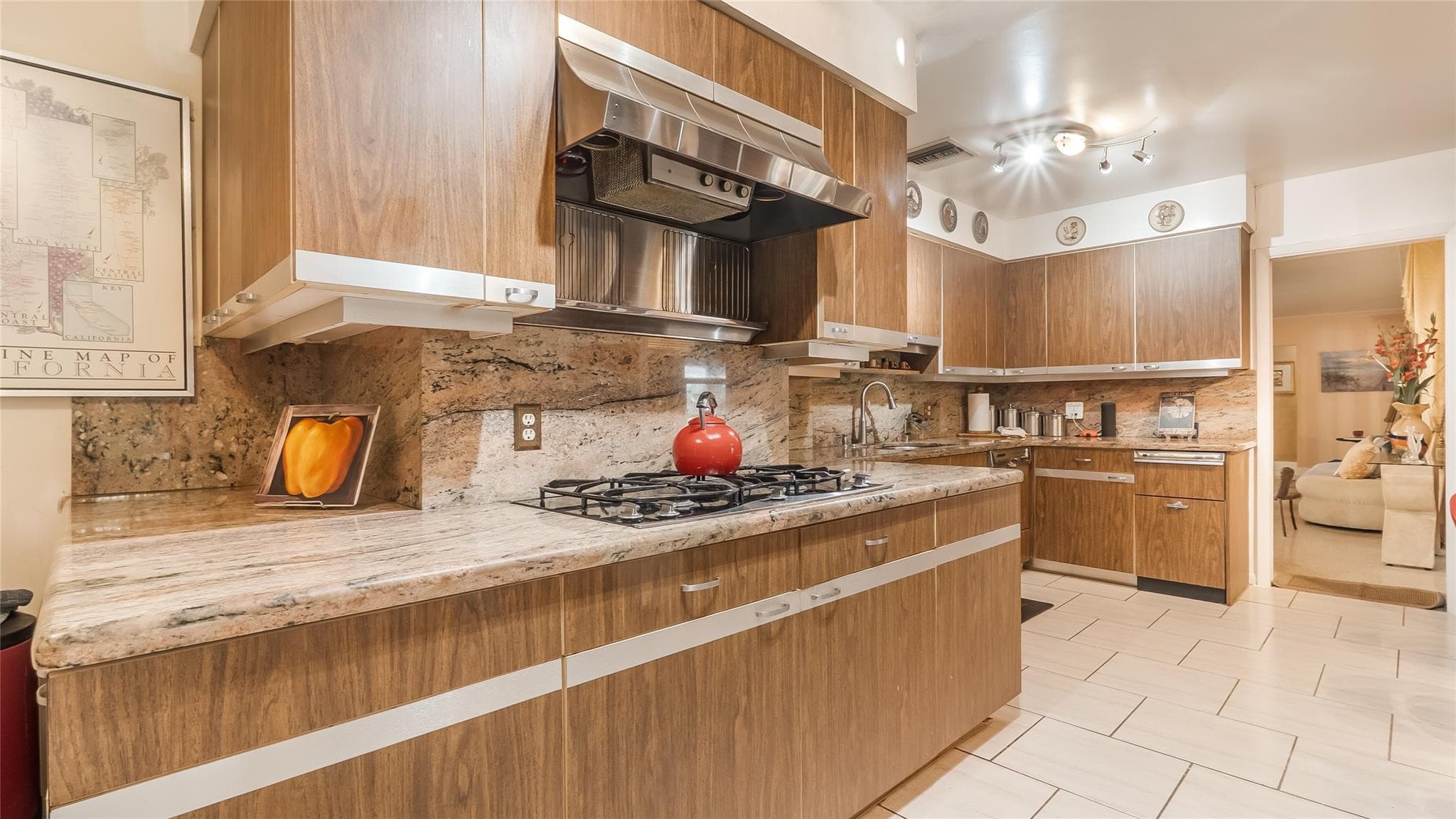 13920 N Miami Avenue, Miami, FL 33168 — photo 28 of 52