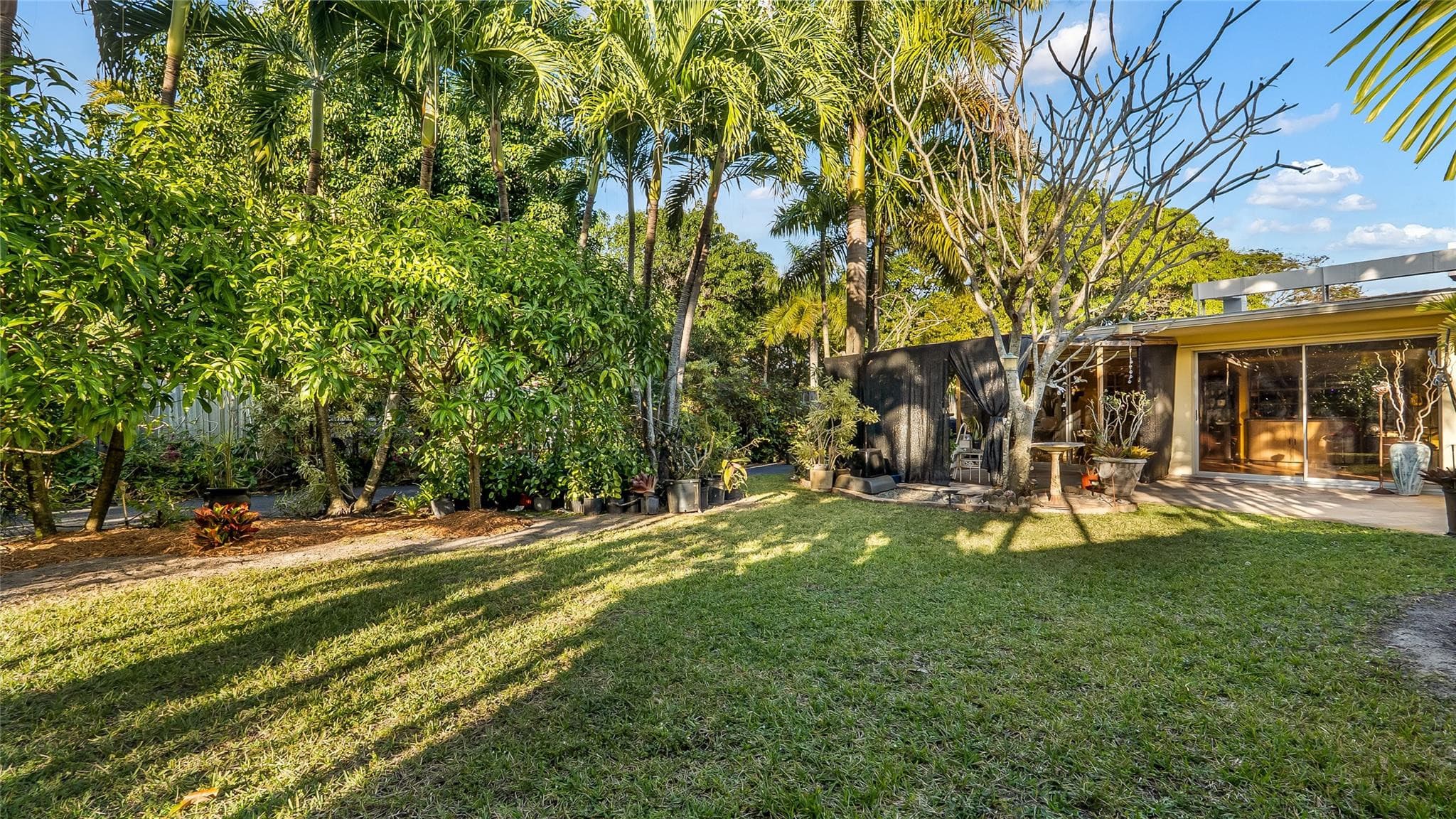 13920 N Miami Avenue, Miami, FL 33168 — photo 31 of 52