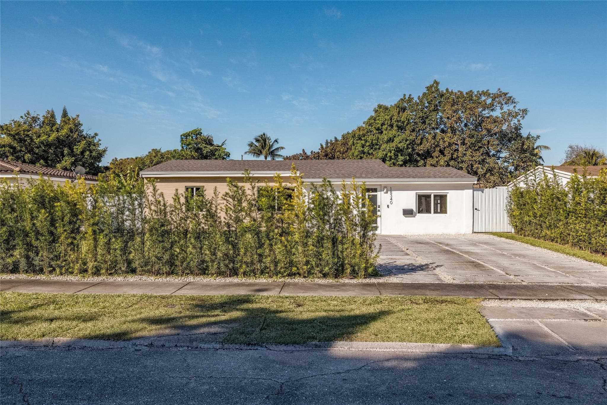 18340 NE 20th Court, North Miami Beach, FL 33179 — photo 3 of 34