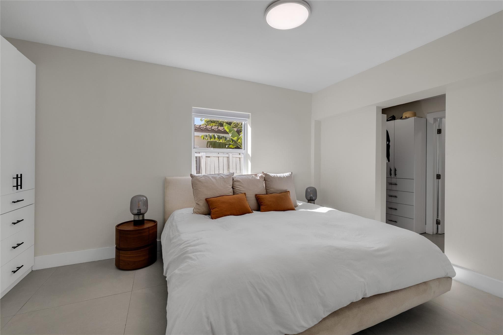 18340 NE 20th Court, North Miami Beach, FL 33179 — photo 19 of 34