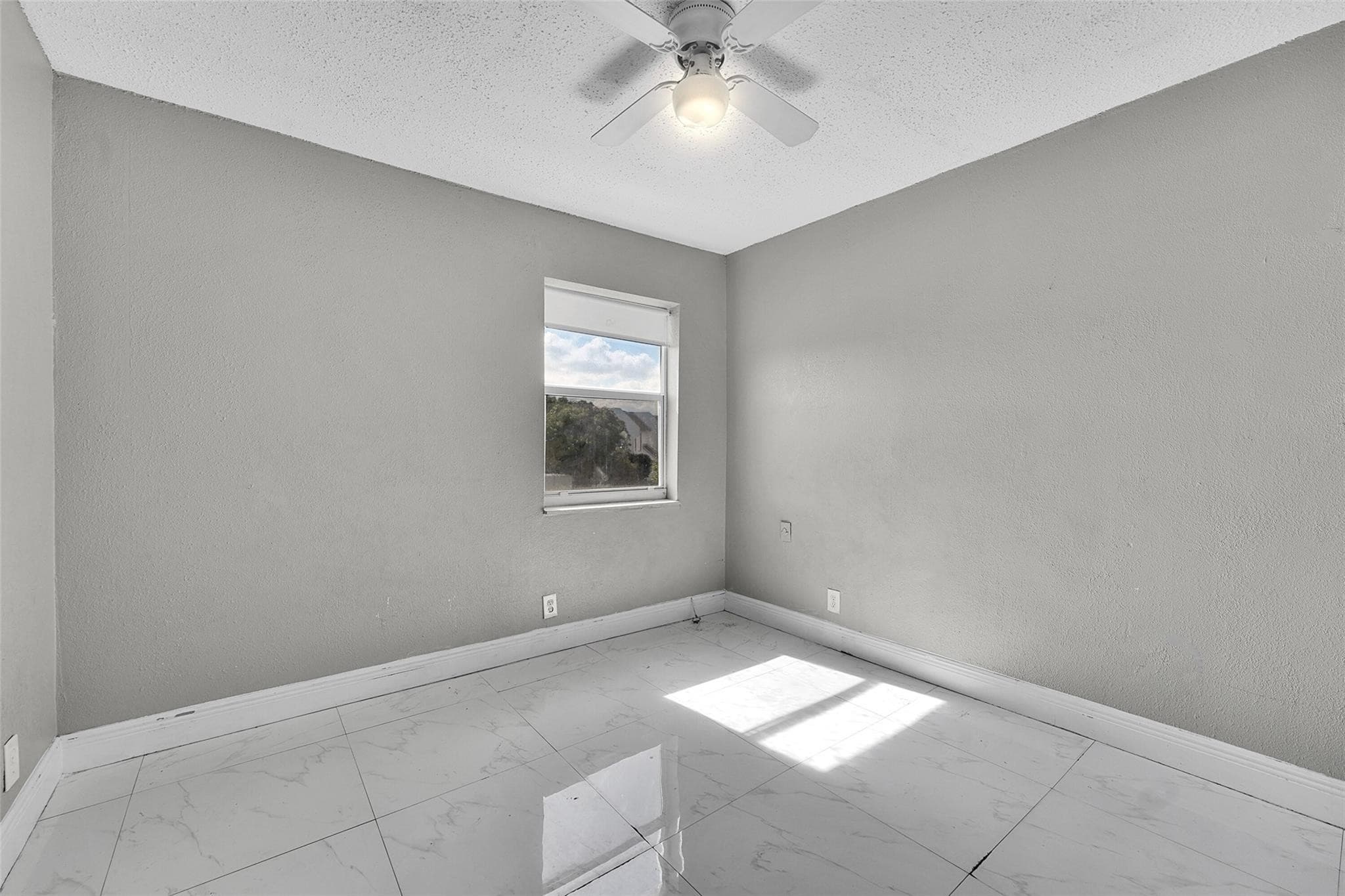 1237 Seaview 1237, North Lauderdale, FL 33068 — photo 9 of 16