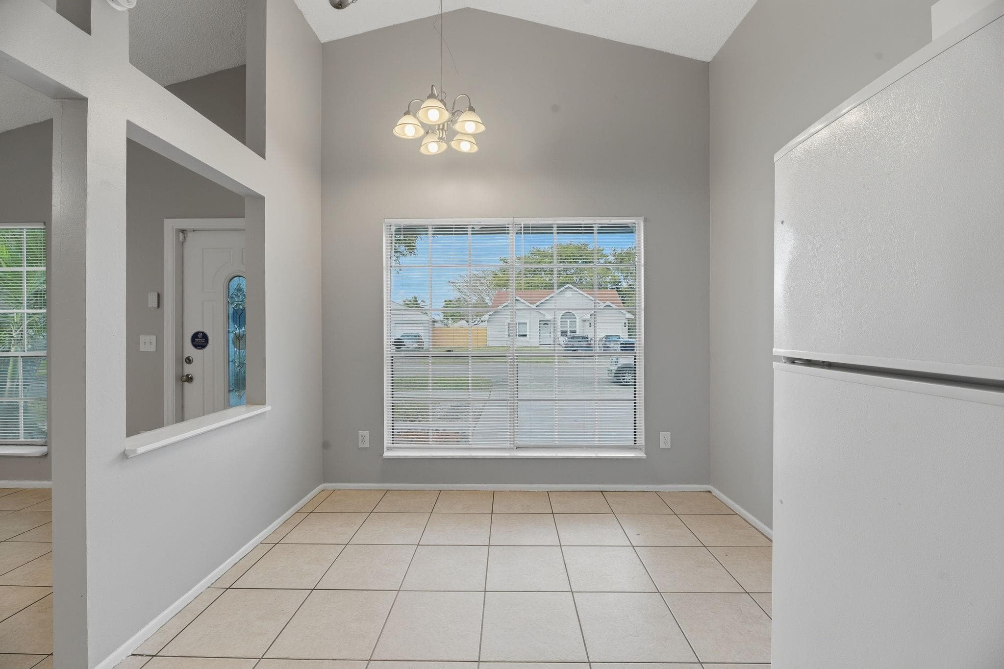 8666 SW 14th Street, Pembroke Pines, FL 33025 — photo 11 of 29