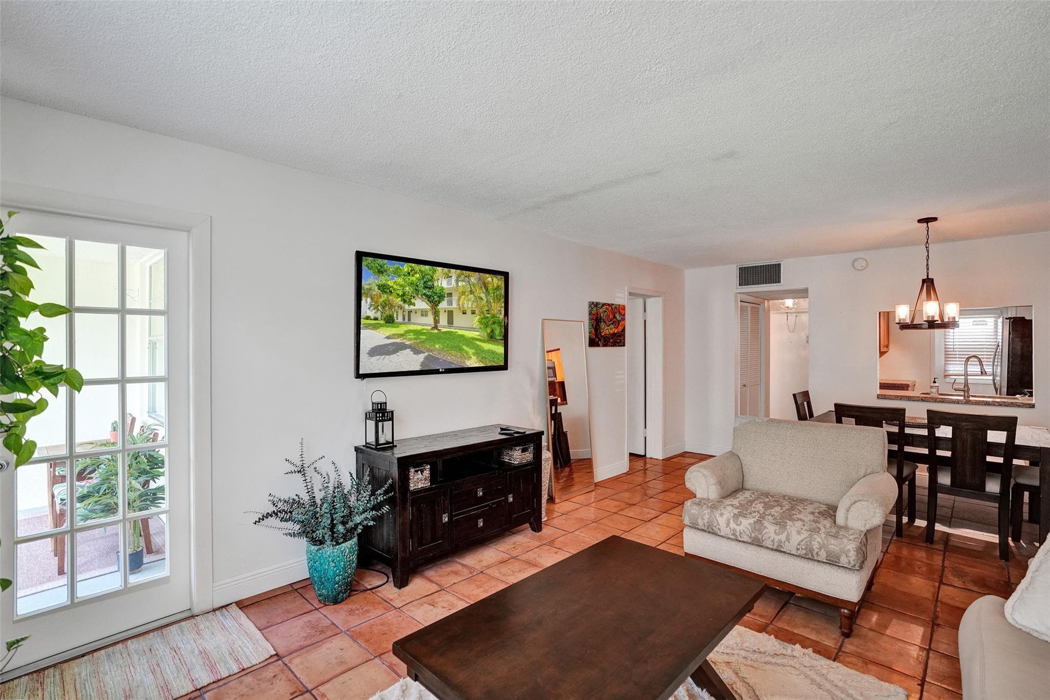 4025 N Federal Highway 113A, Fort Lauderdale, FL 33308 — photo 3 of 32