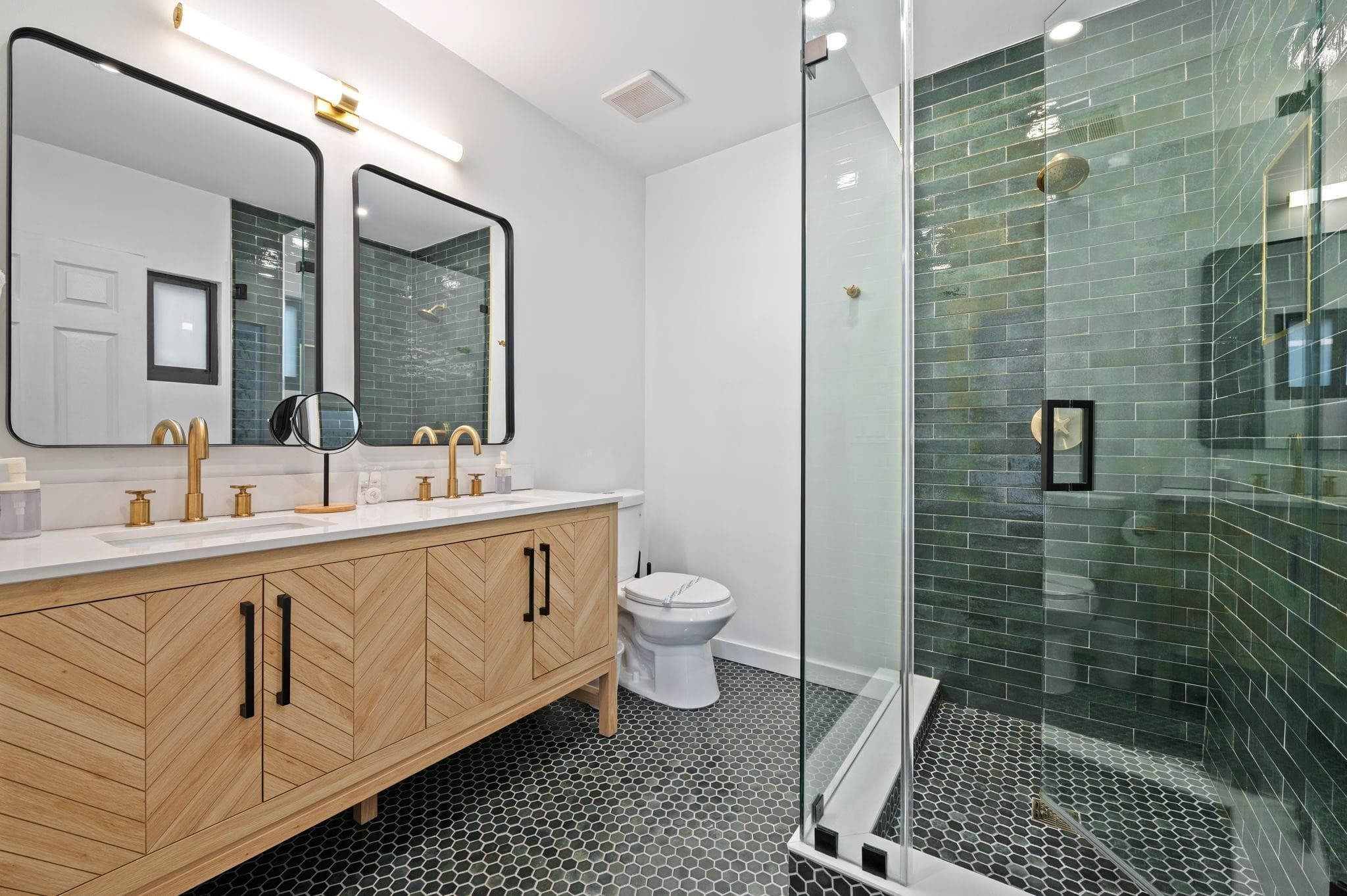 648 NE 16th Terrace, Fort Lauderdale, FL 33304 — photo 16 of 33
