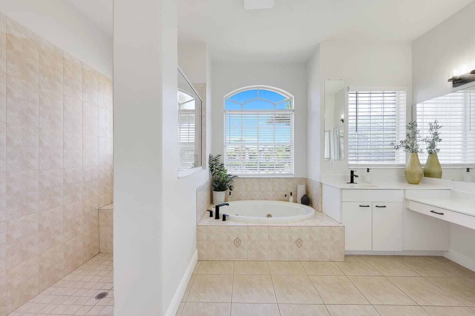 3106 SW 26th Court, Cape Coral, FL 33914 — photo 27 of 50