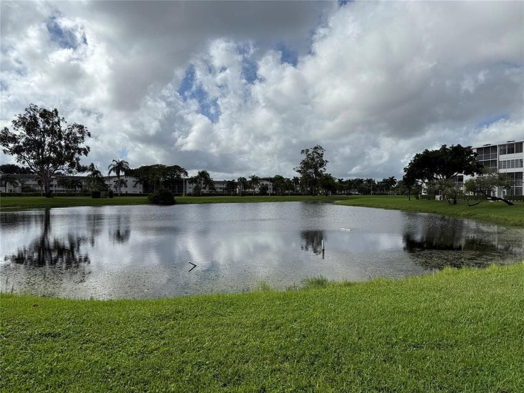 3041 Hythe C 3041, Boca Raton, FL 33434 — photo 14 of 14