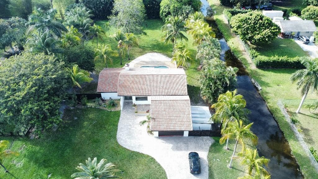 11460 SW 1st Court, Plantation, FL 33325 — photo 8 of 15