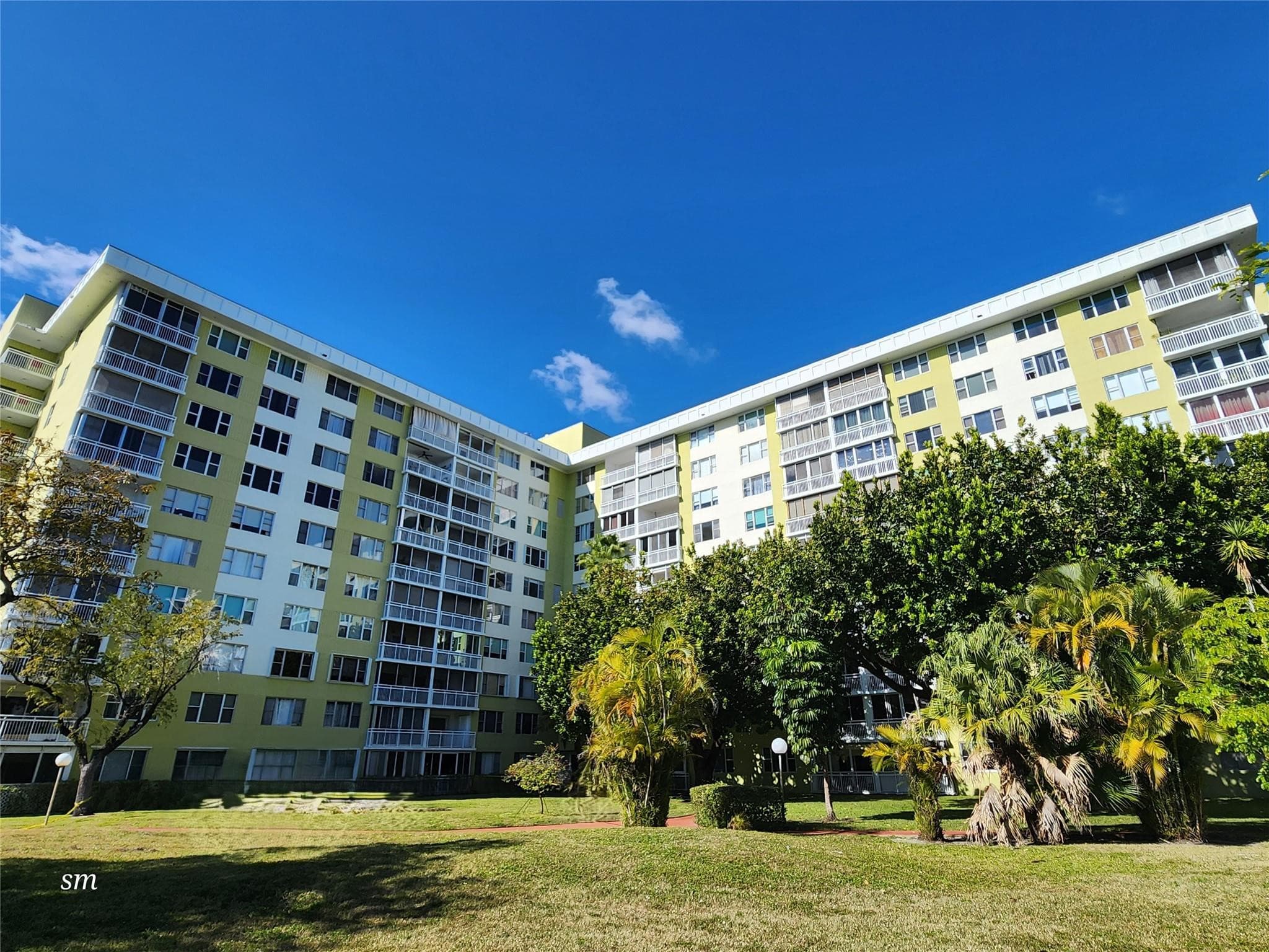 4400 Hillcrest Drive 404, Hollywood, FL 33021 — photo 29 of 47
