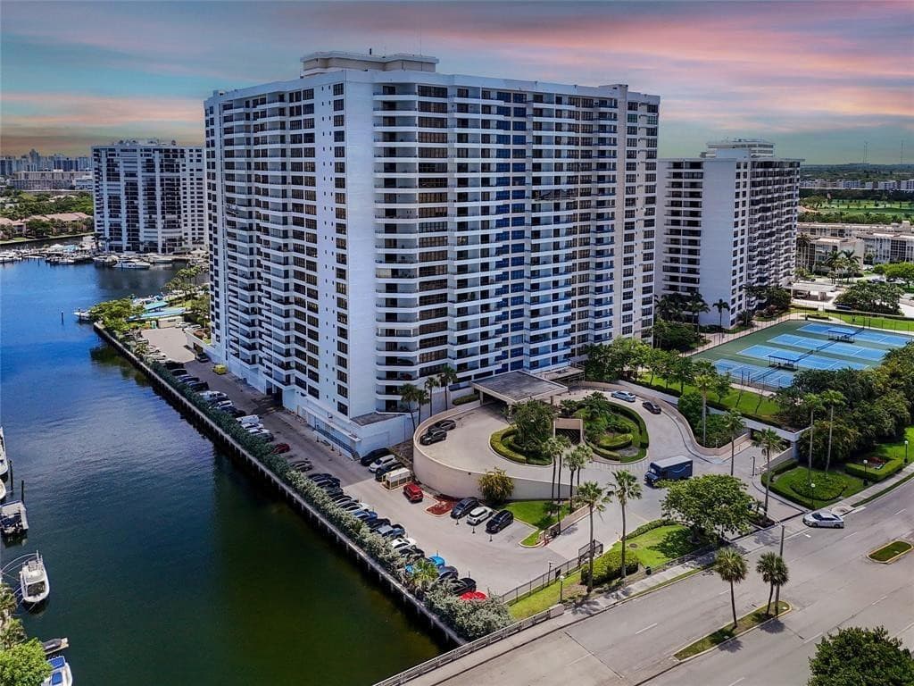 2500 Parkview Drive 403, Hallandale Beach, FL 33009 — photo 32 of 33
