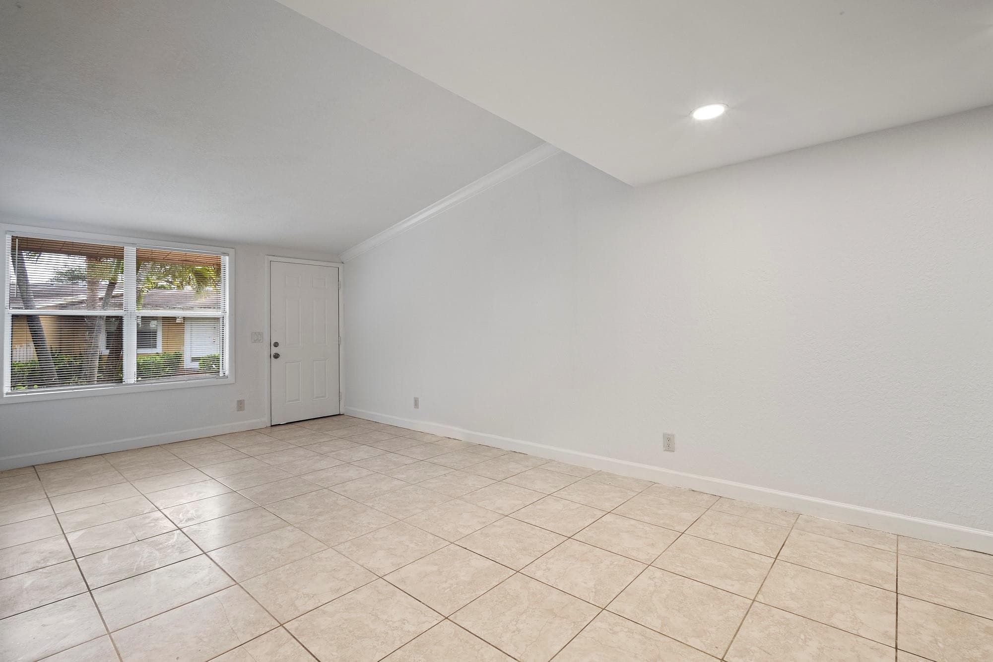 7110 Southgate Boulevard, Tamarac, FL 33321 — photo 12 of 18