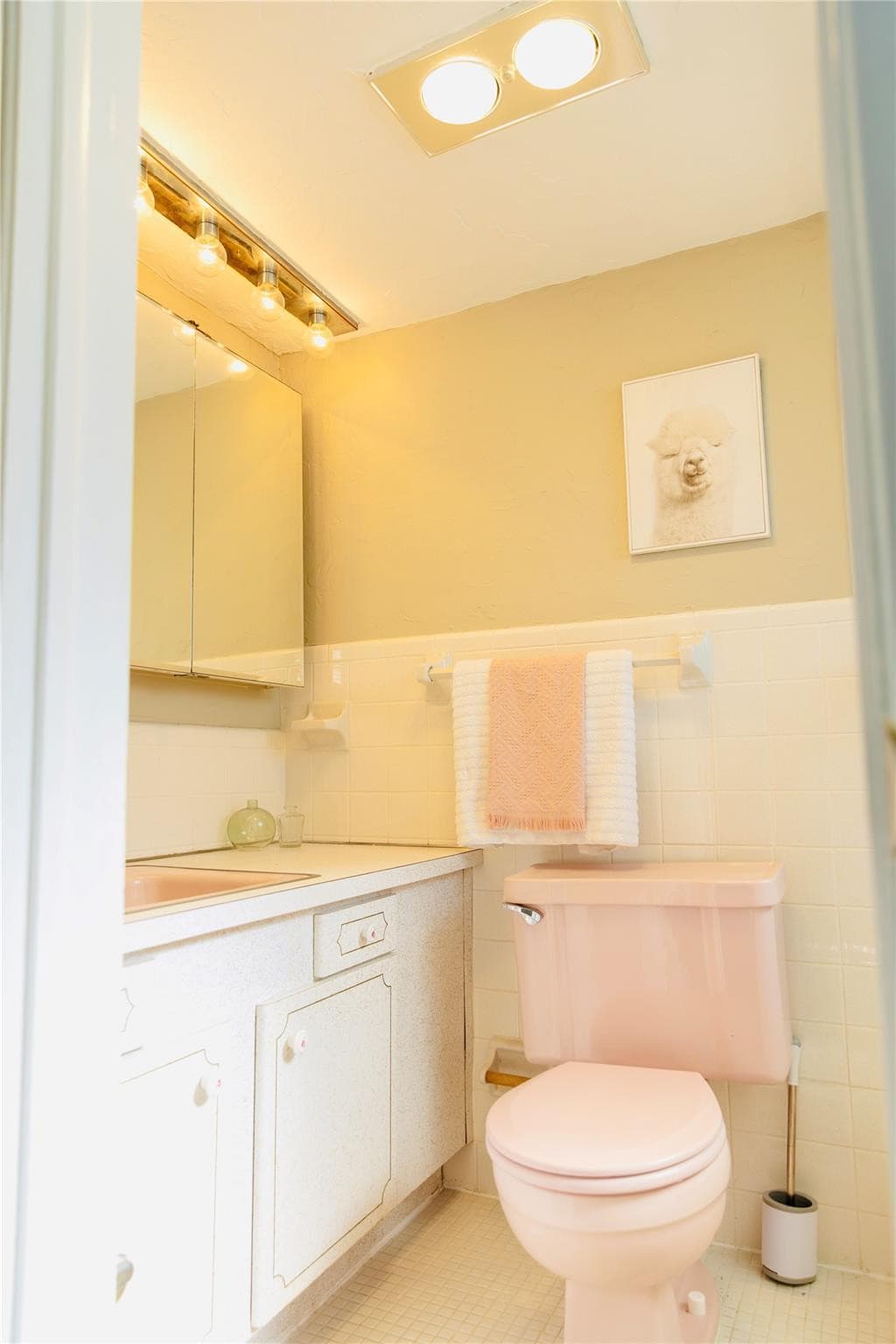 1900 NE 8th Court 201, Fort Lauderdale, FL 33304 — photo 12 of 24