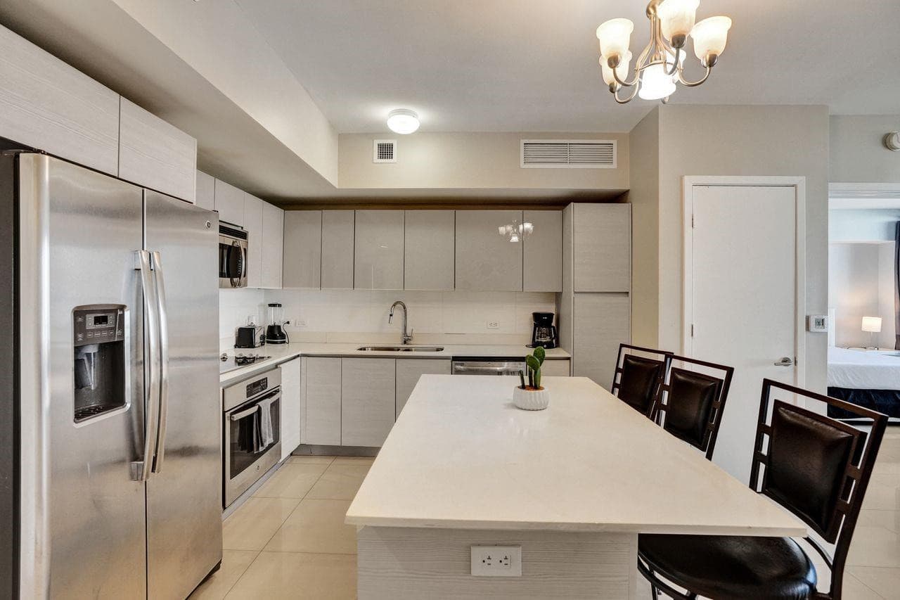 2600 E Hallandale Beach Boulevard T3210, Hallandale Beach, FL 33009 — photo 7 of 36