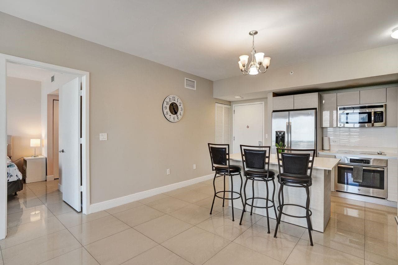2600 E Hallandale Beach Boulevard T3210, Hallandale Beach, FL 33009 — photo 16 of 36