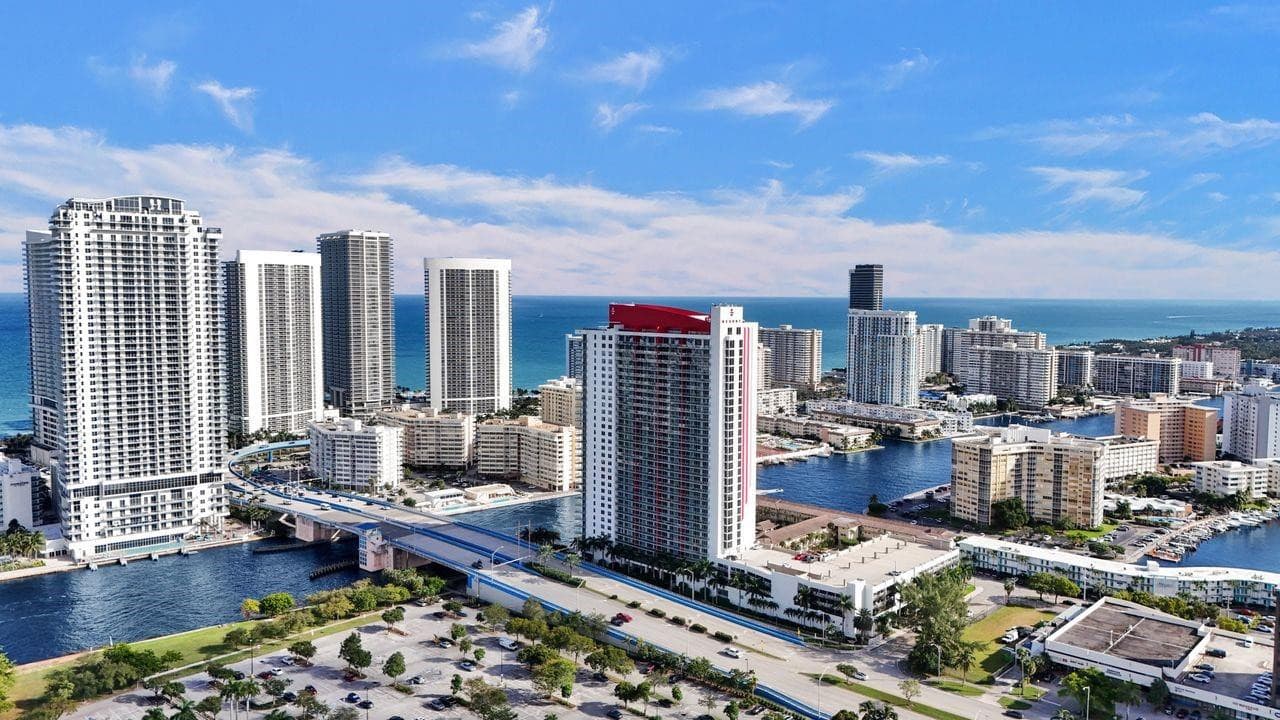2600 E Hallandale Beach Boulevard T3210, Hallandale Beach, FL 33009 — photo 35 of 36
