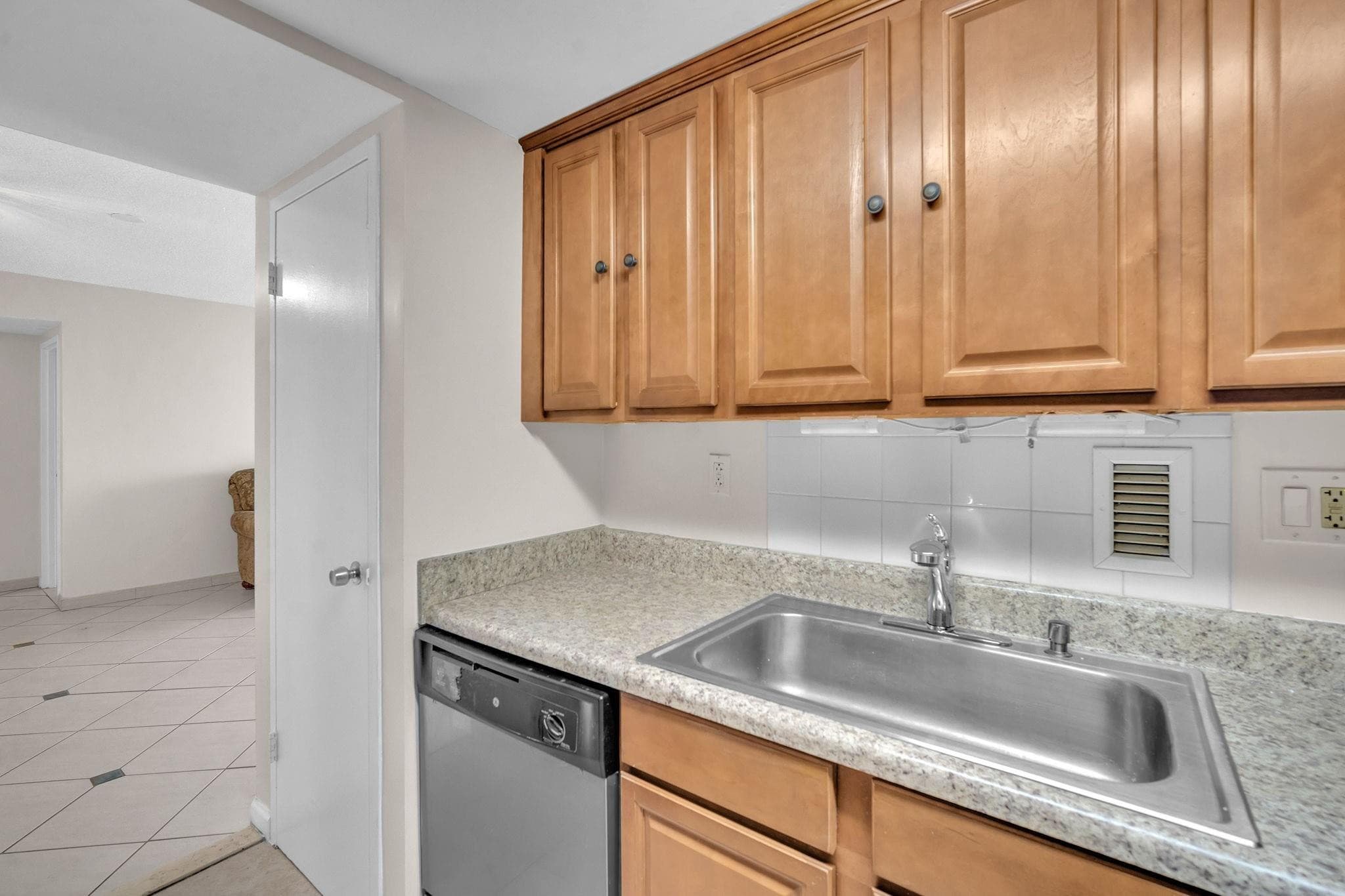 1865 79th Street Causeway 11-N, North Bay Village, FL 33141 — photo 9 of 13