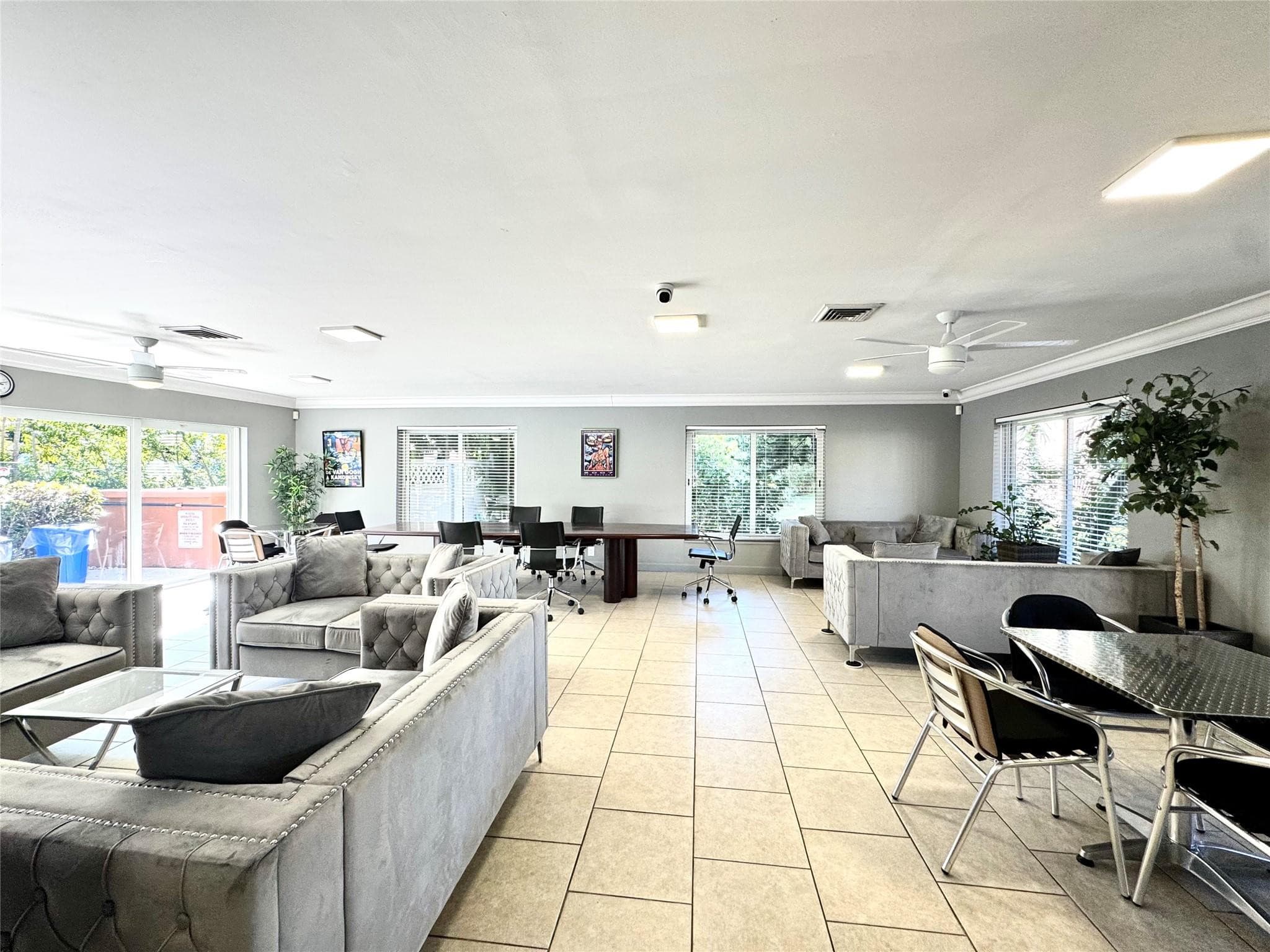 119 NE 19th Court 203g, Wilton Manors, FL 33305 — photo 19 of 44