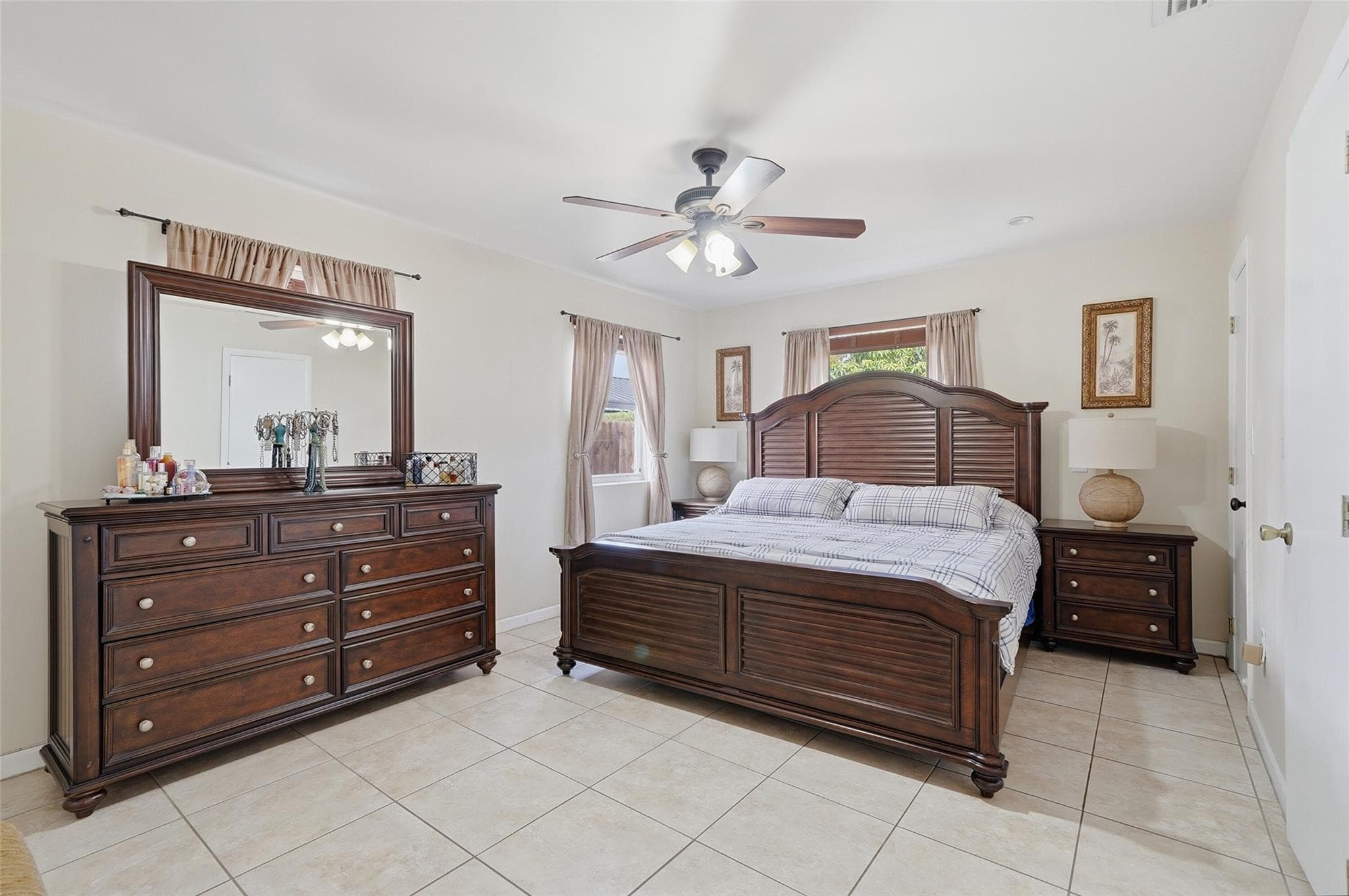16921 SW 92nd Court, Palmetto Bay, FL 33157 — photo 16 of 57