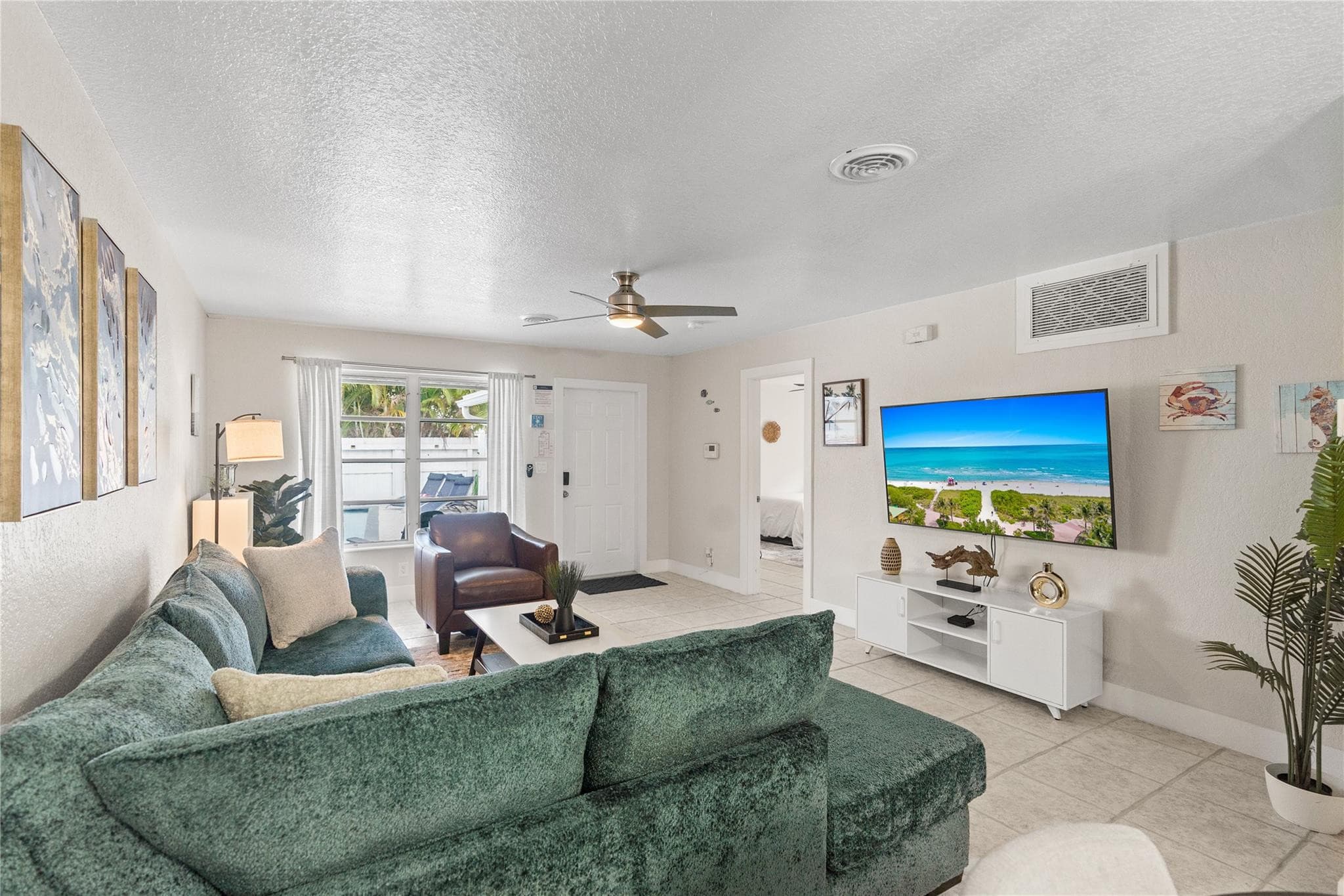 1518-1520 NE 51st Street, Fort Lauderdale, FL 33334 — photo 11 of 77