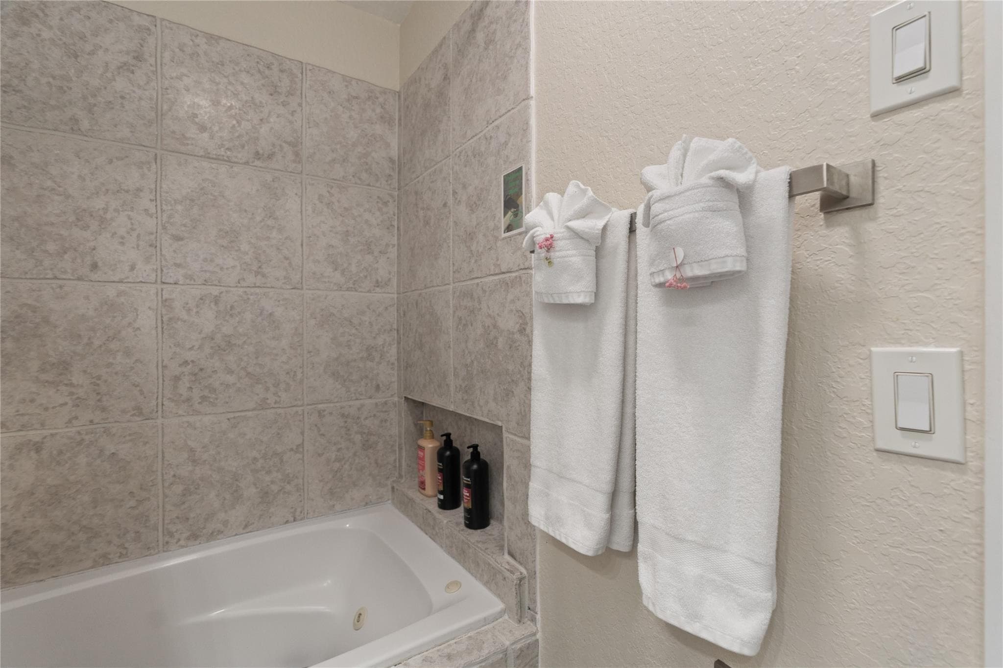 1518-1520 NE 51st Street, Fort Lauderdale, FL 33334 — photo 26 of 77