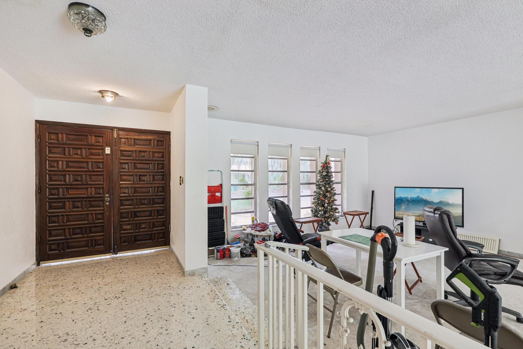525 NE 58th Street, Miami, FL 33137 — photo 4 of 46
