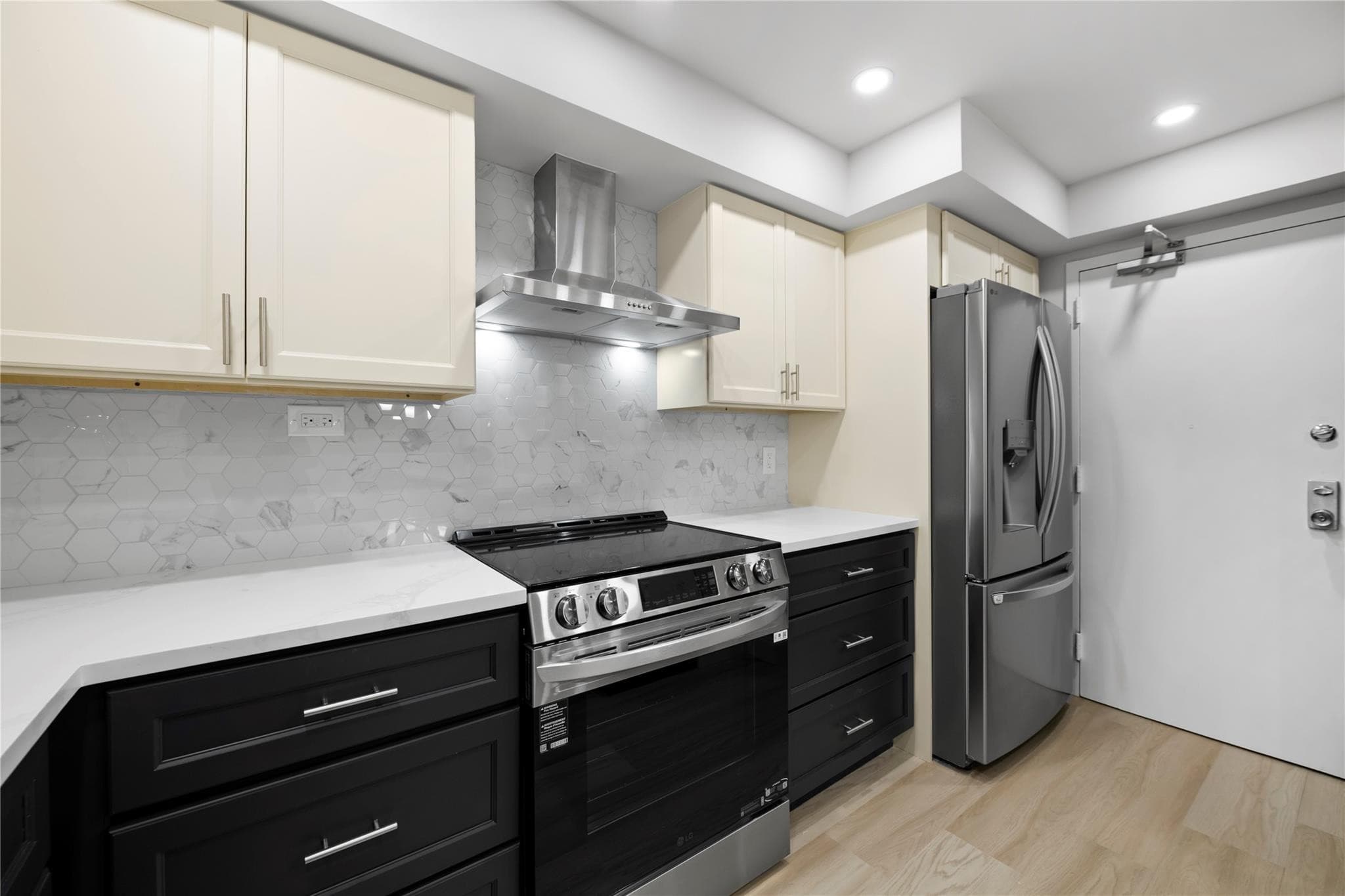 3500 Galt Ocean Drive 1516, Fort Lauderdale, FL 33308 — photo 12 of 49
