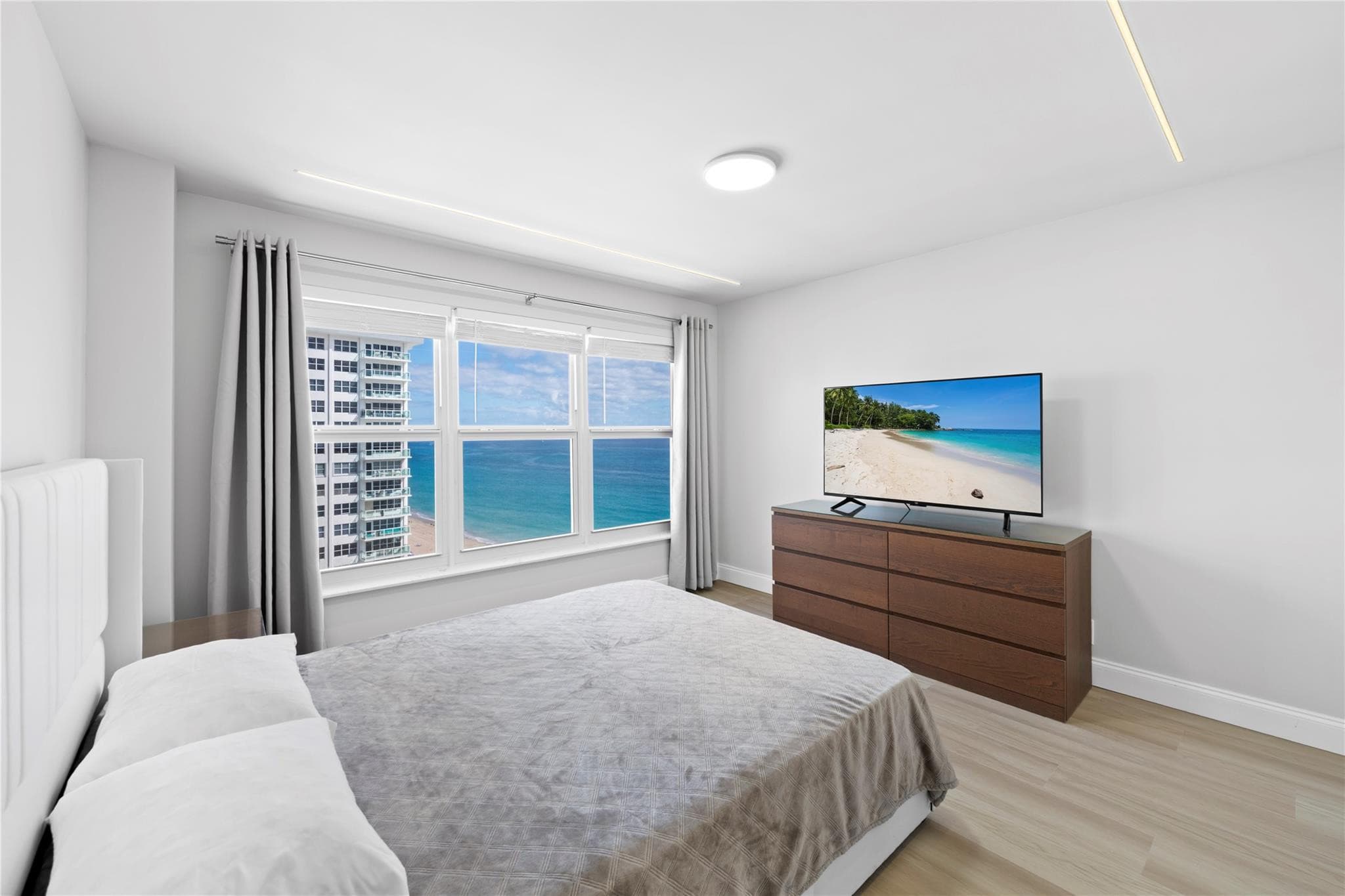 3500 Galt Ocean Drive 1516, Fort Lauderdale, FL 33308 — photo 25 of 49
